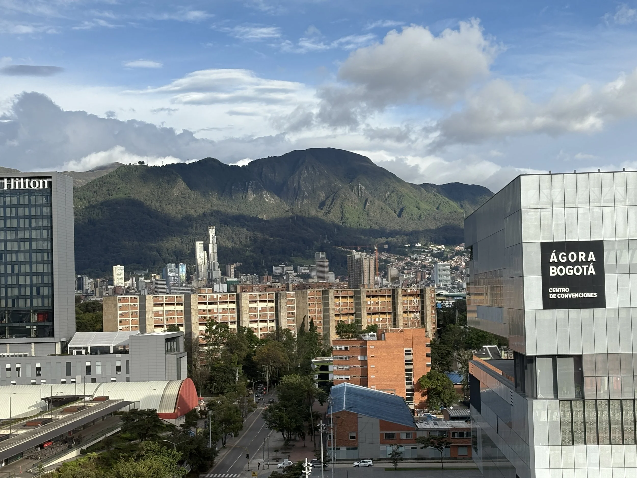  Back at my suburban hotel, capturing the local skyline 