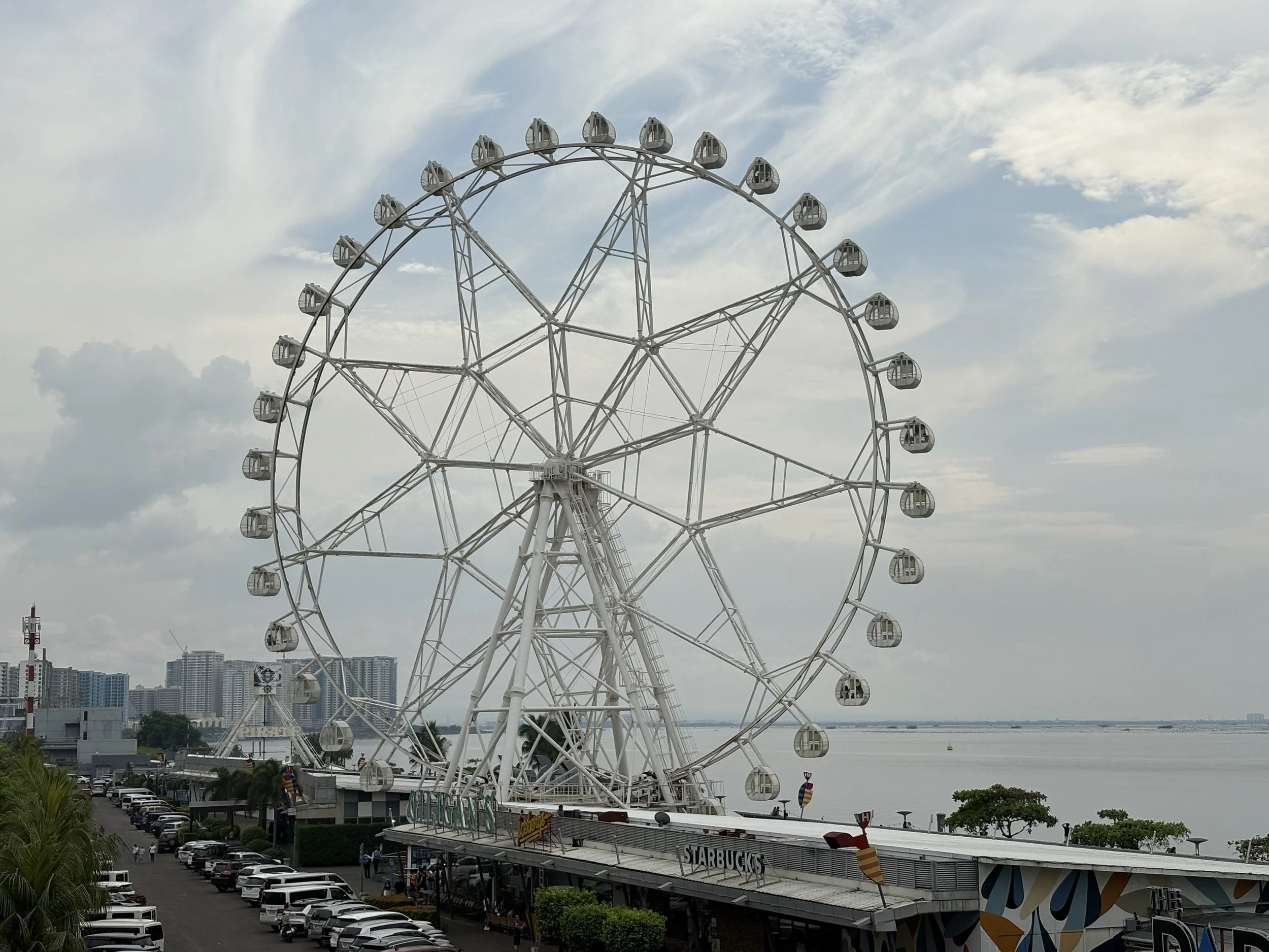  SM MOA Eye Ferris Wheel on the bay outside the mall  