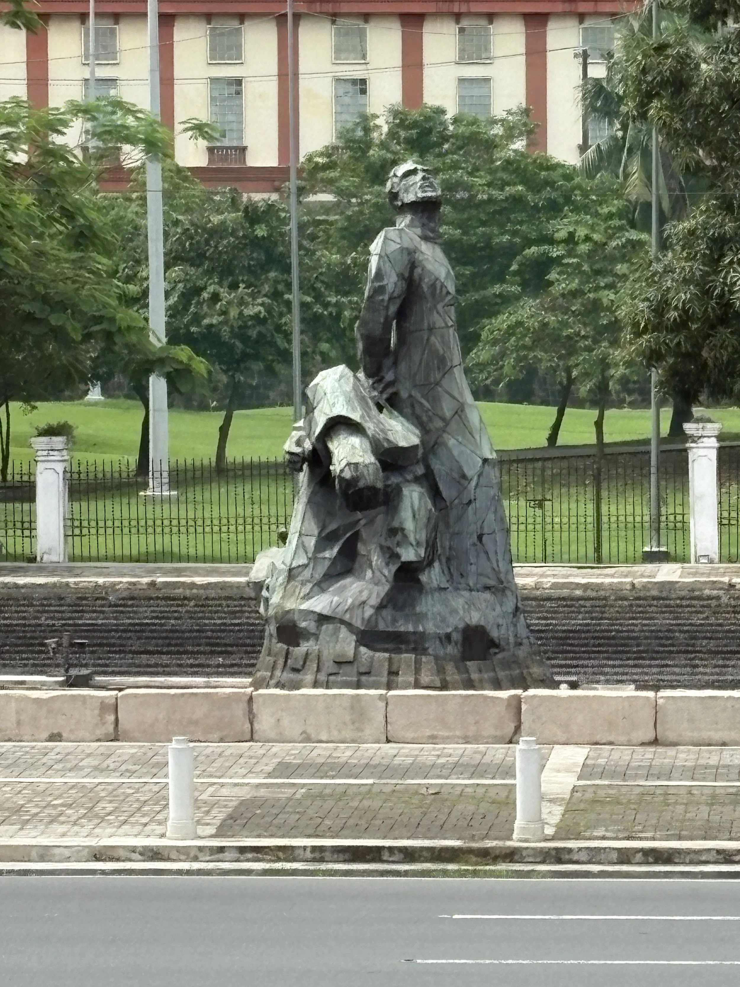  Manuel L. Quezon Monument outside the National Museum of the Philippines 