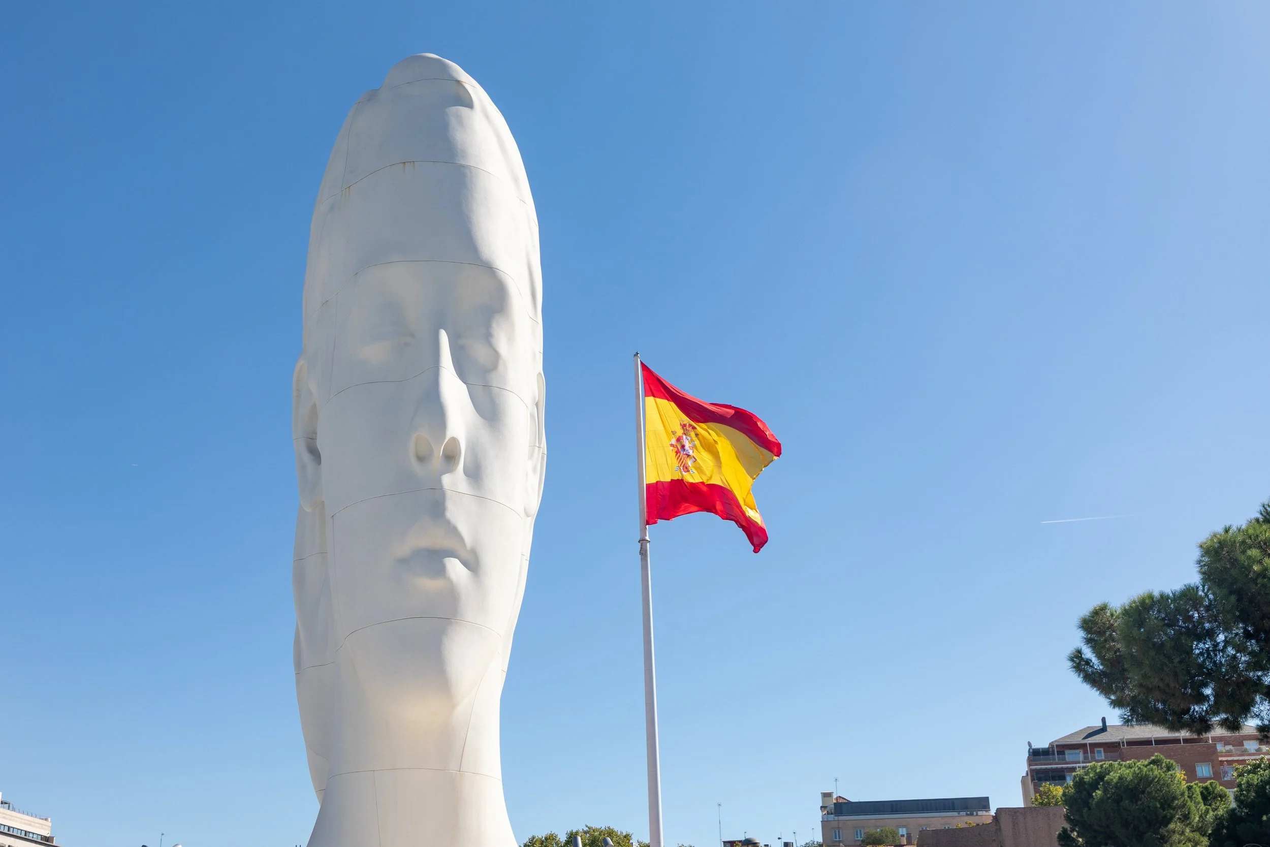  Julia, by Catalan artist Jaume Plensa, in the Plaza de Colón, very similar to a favourite sculpture by the same artist in Toronto’s financial district 