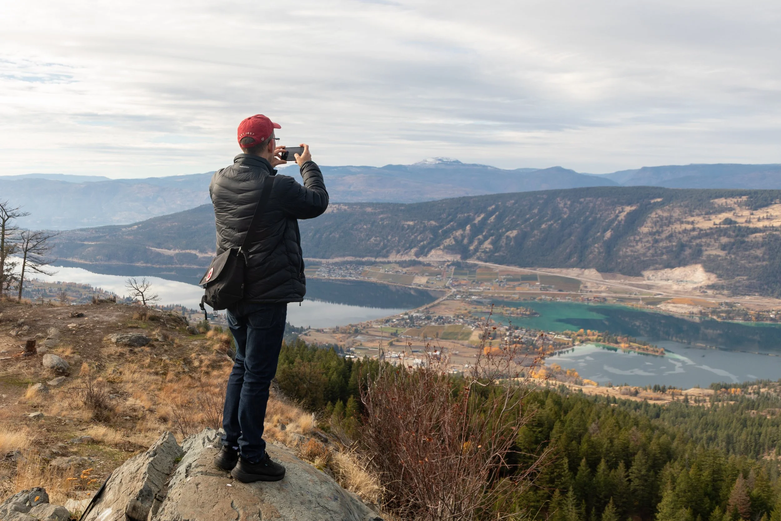  Me catching my own photo of the view 