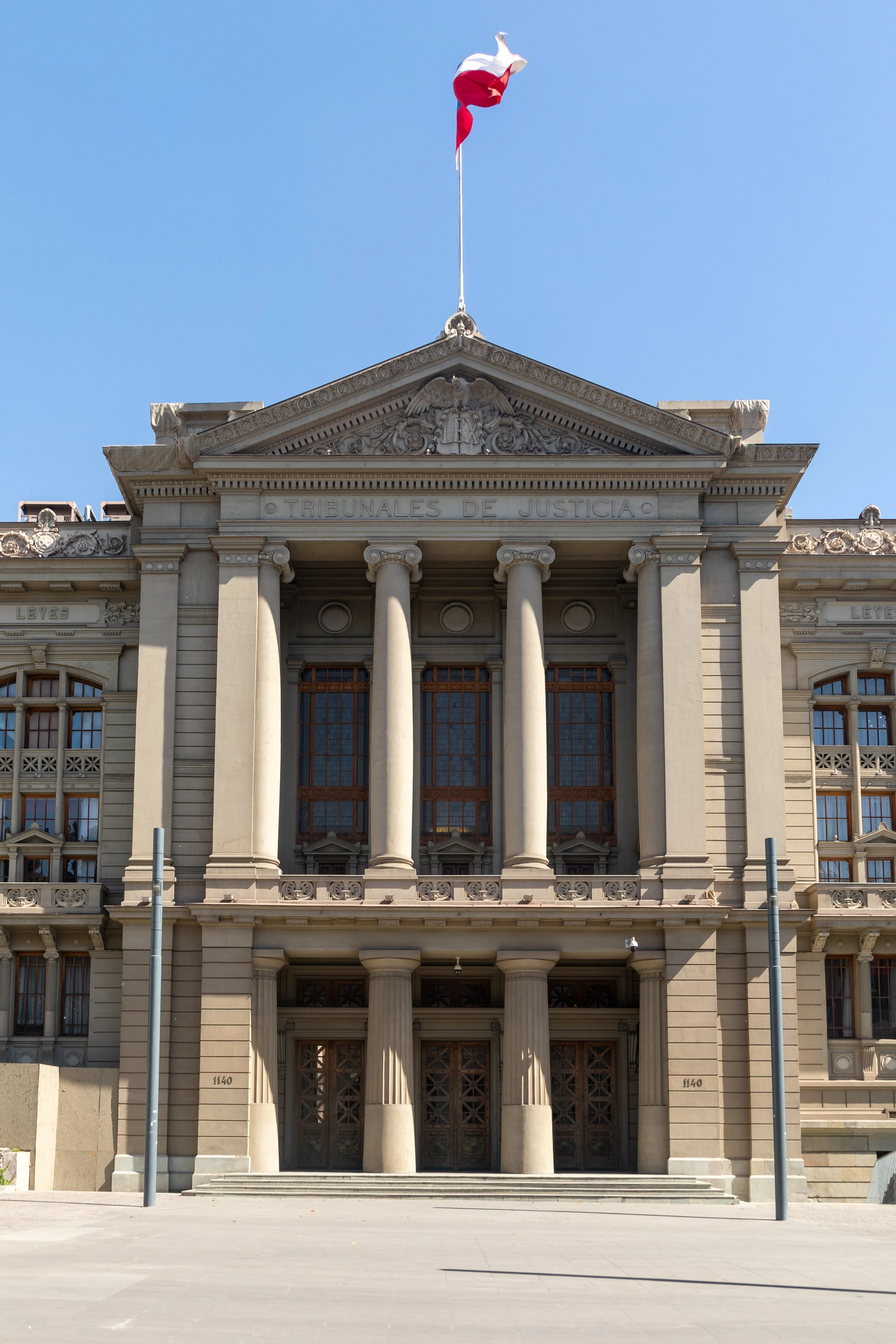  Supreme Court of Justice building 