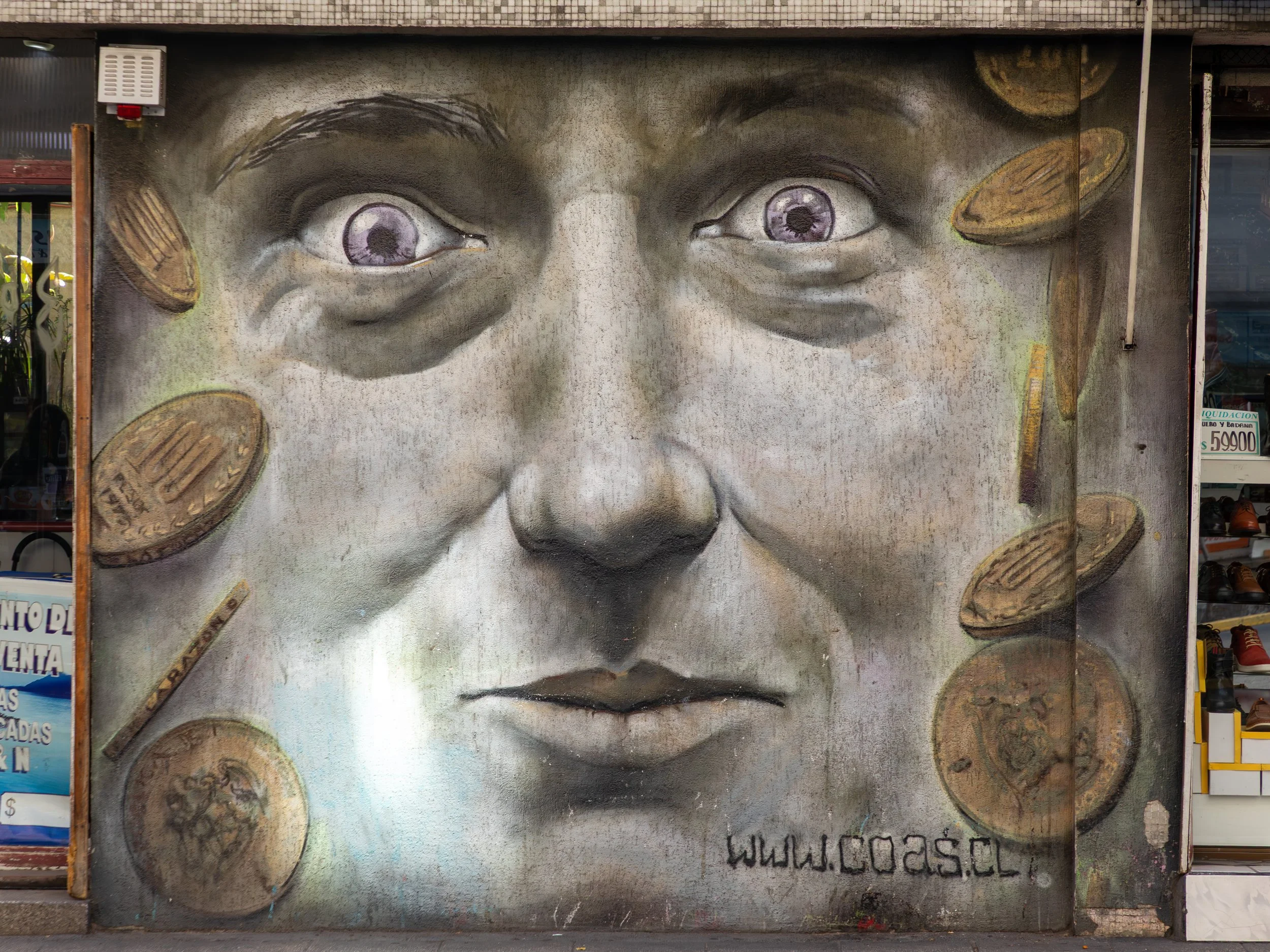  Street mural art in the old city 