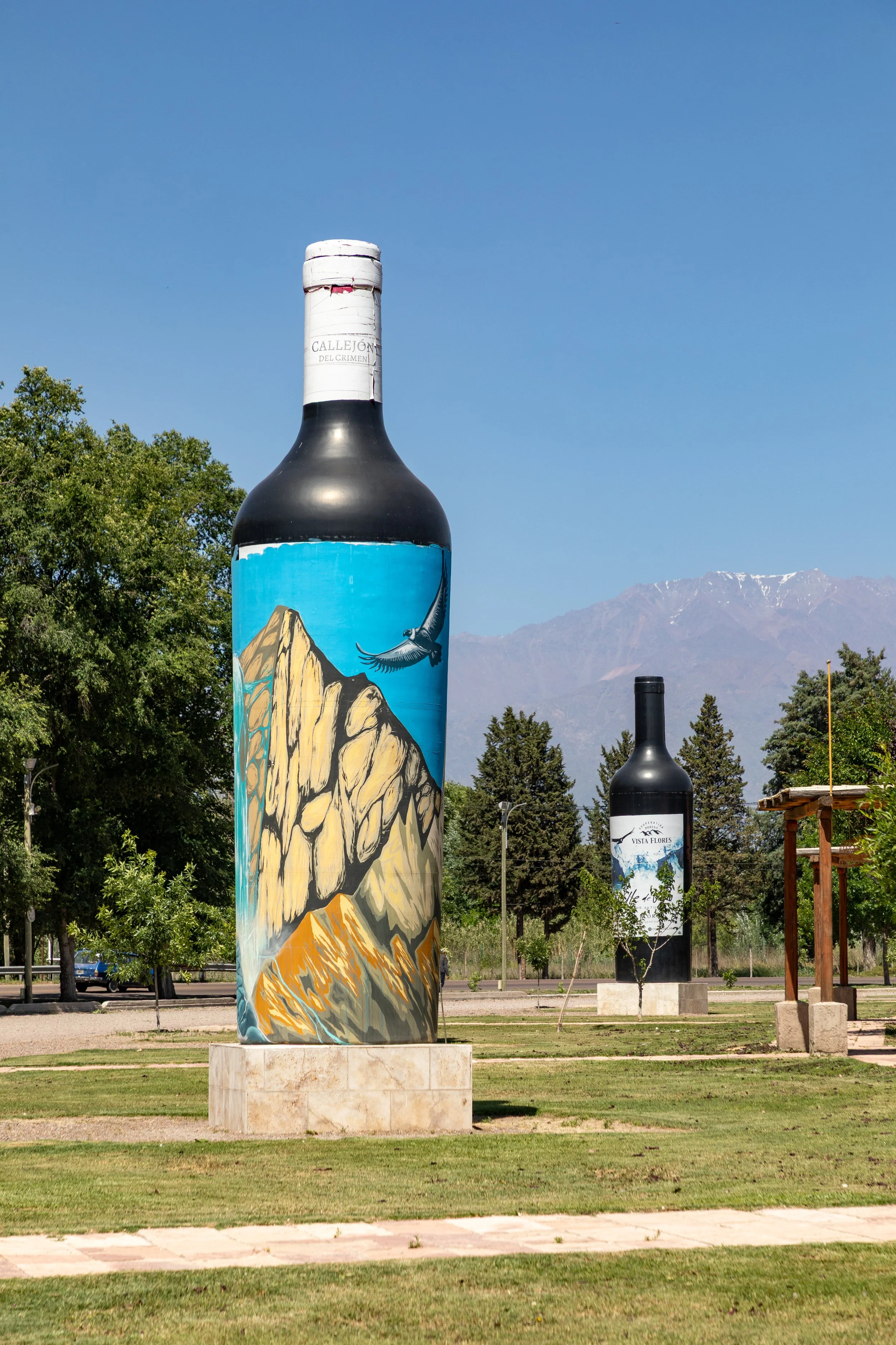  Wine bottle sculpture, in the same plaza, with the Andes in the background 