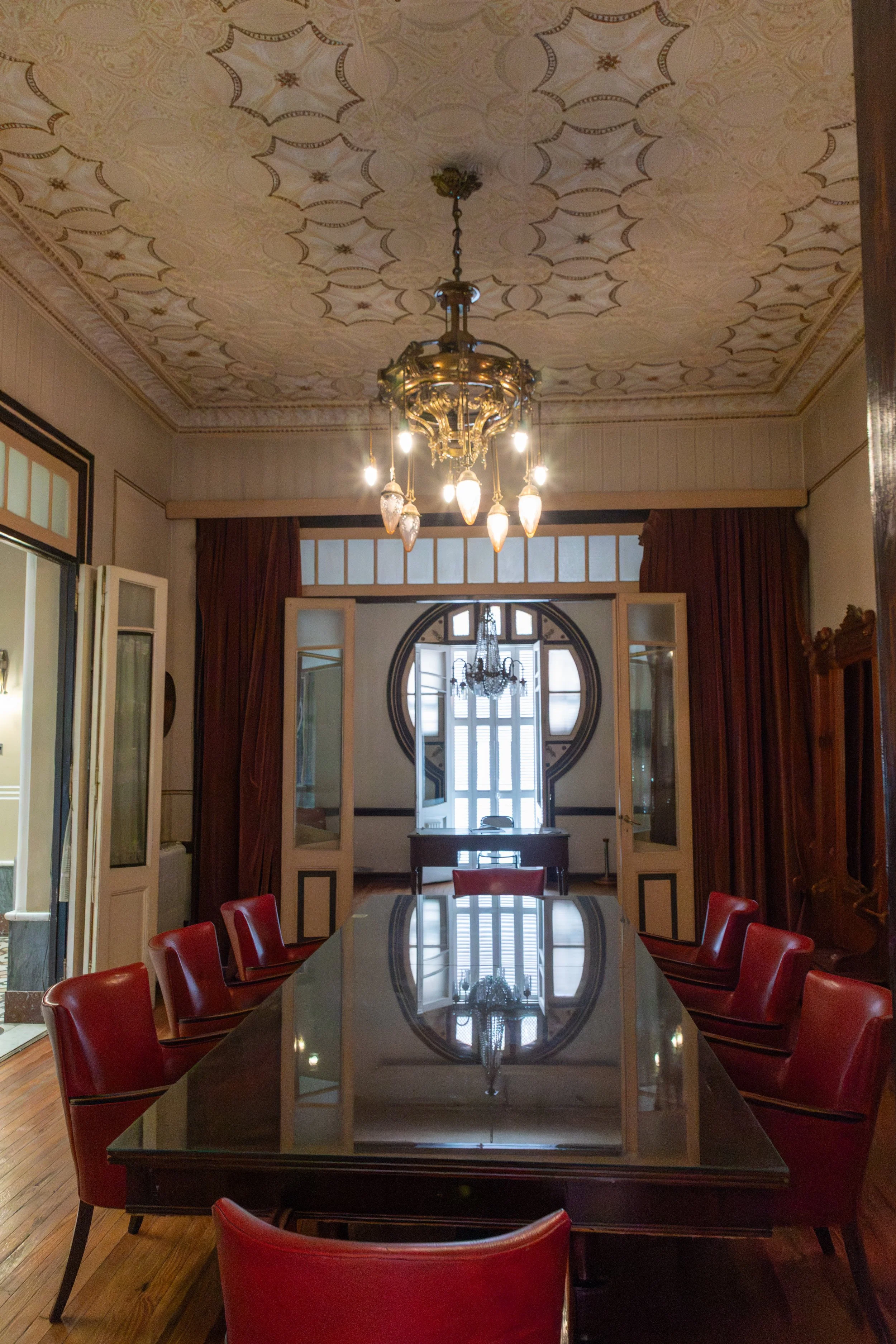  Main dining room in the wine museum 