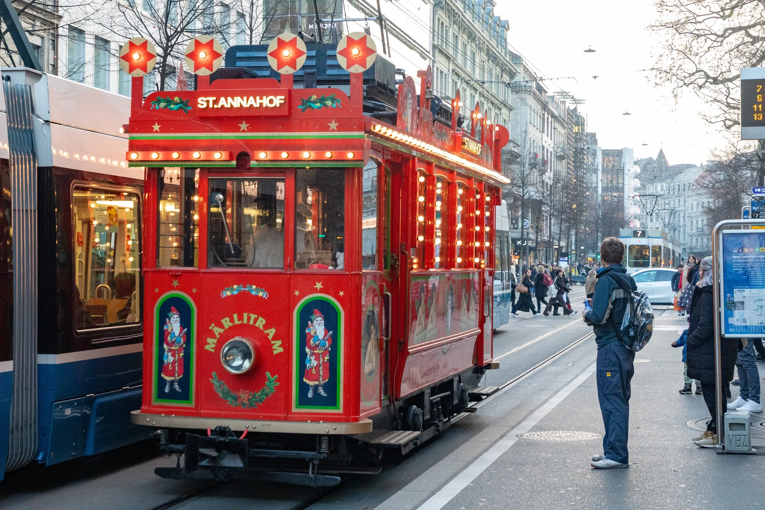  Christmas-themed trolly shares the common street car lines 