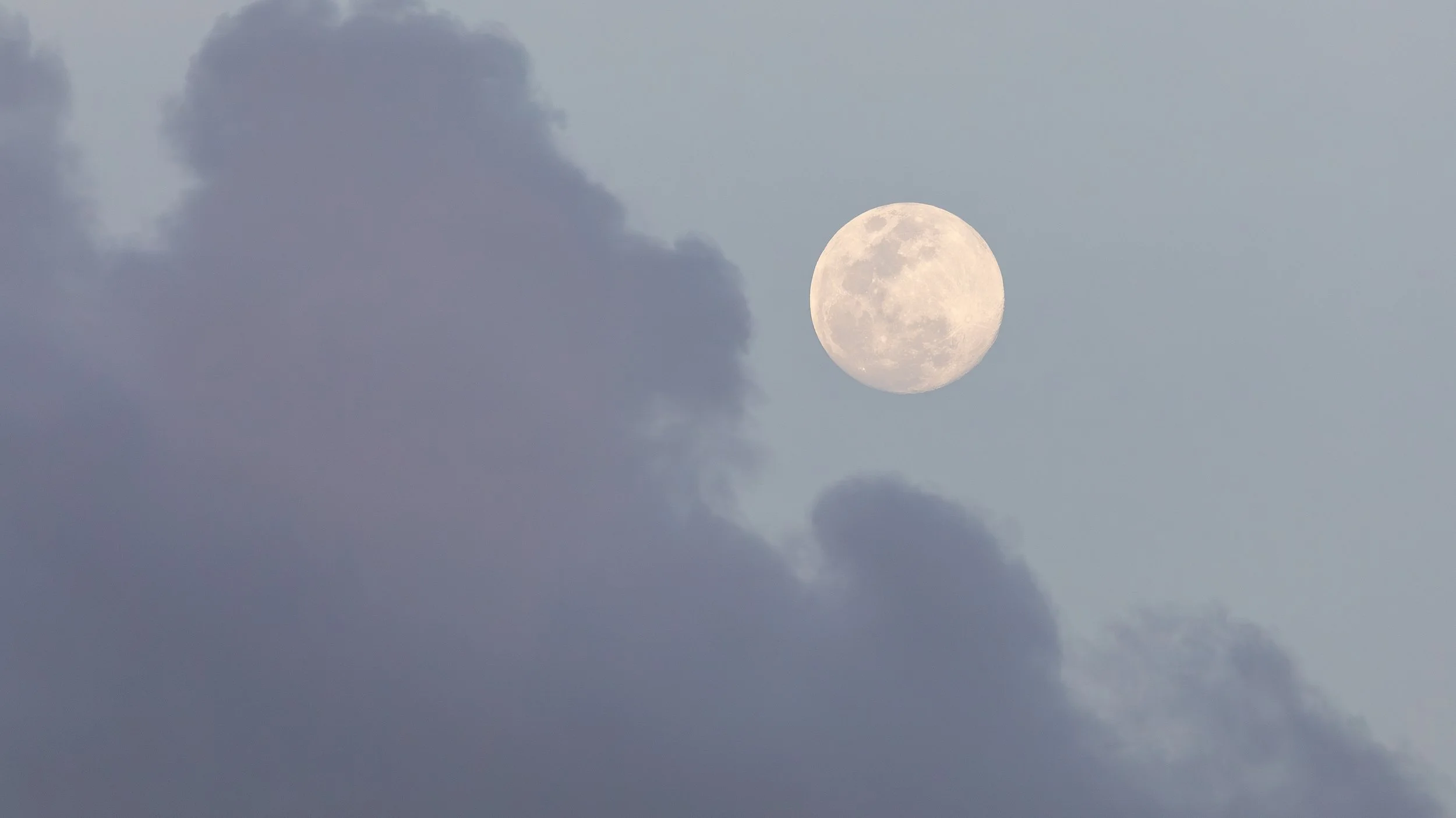  Just one day short of a full moon, we have nice natural light to support our navigation back to the launch area 