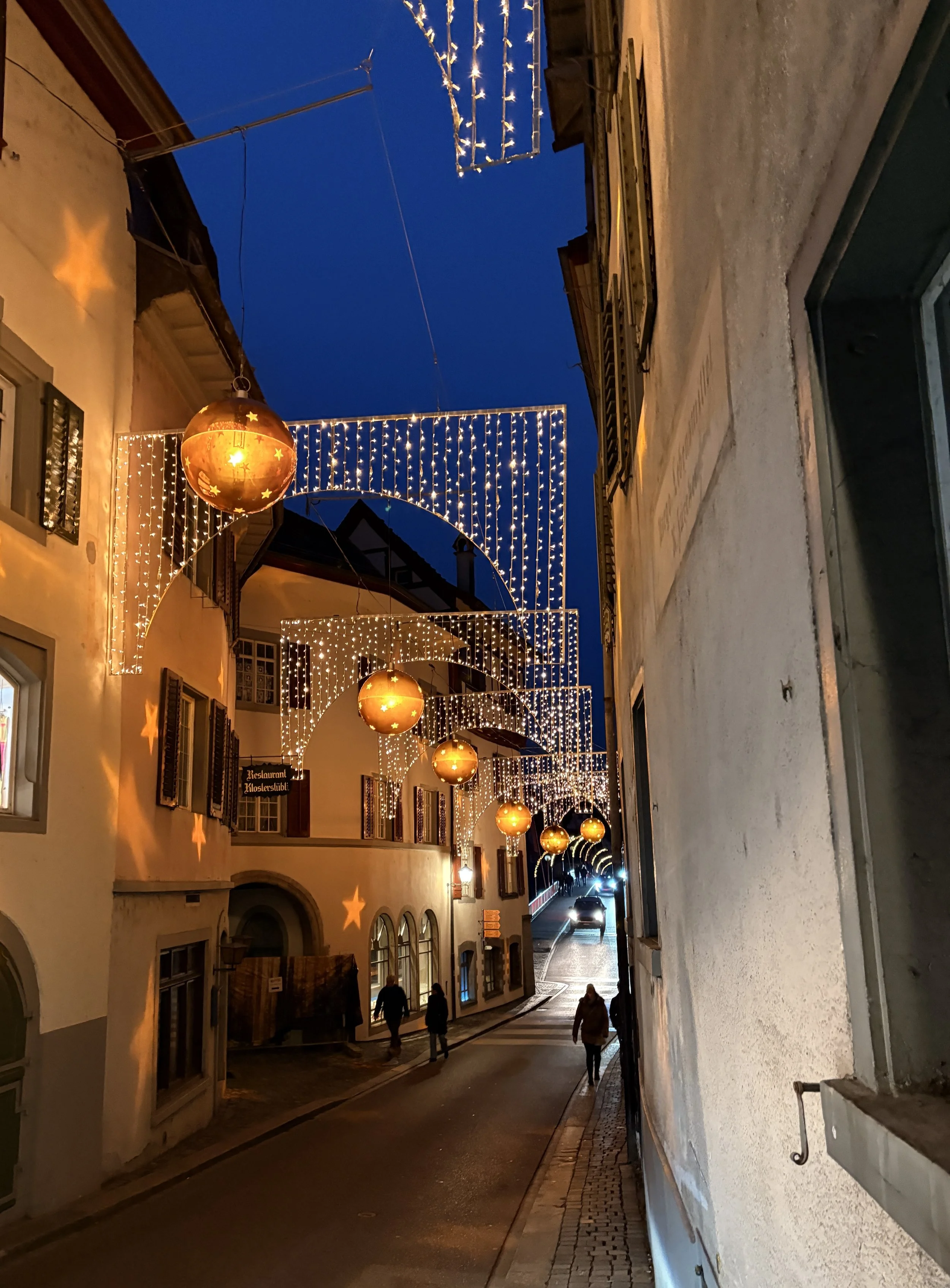  Walking along the main street as we make our way back to the train station 
