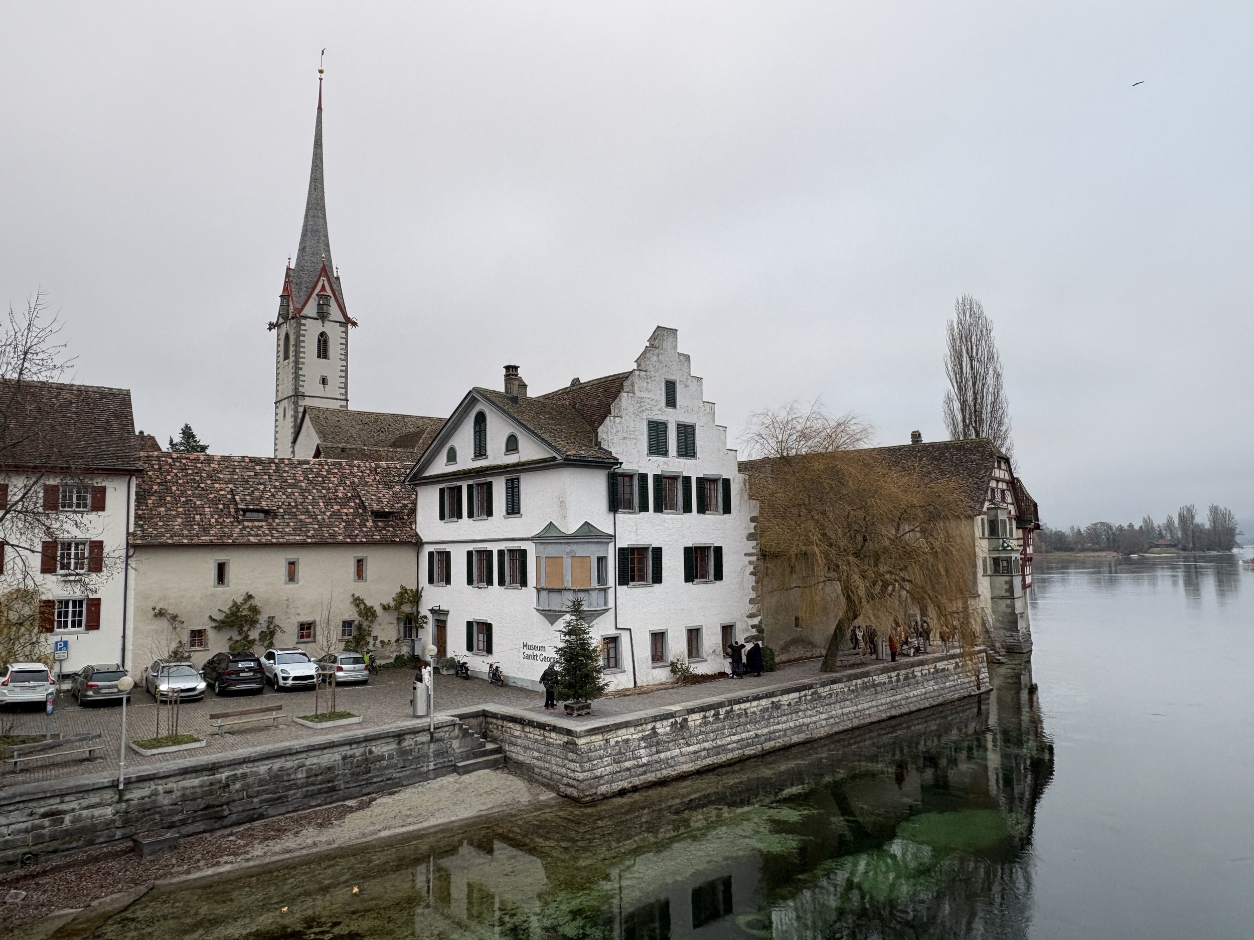 Viewing St. George’s Abbey as we enter the old town 