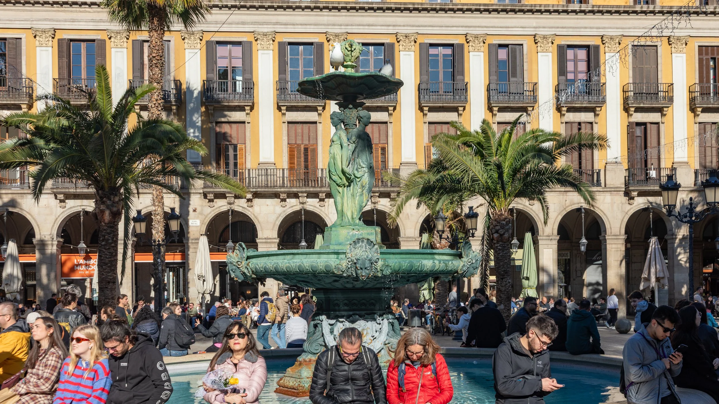  The central "Three Graces" fountain in Plaça Reial ("Royal Plaza")  