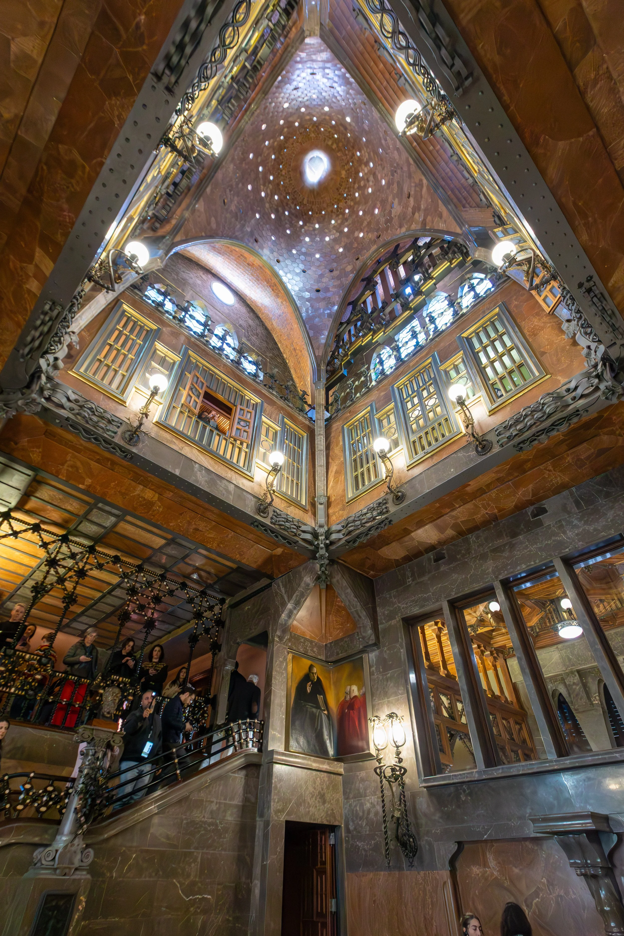  Grand central hall features a high dome designed to resemble a starry night sky 