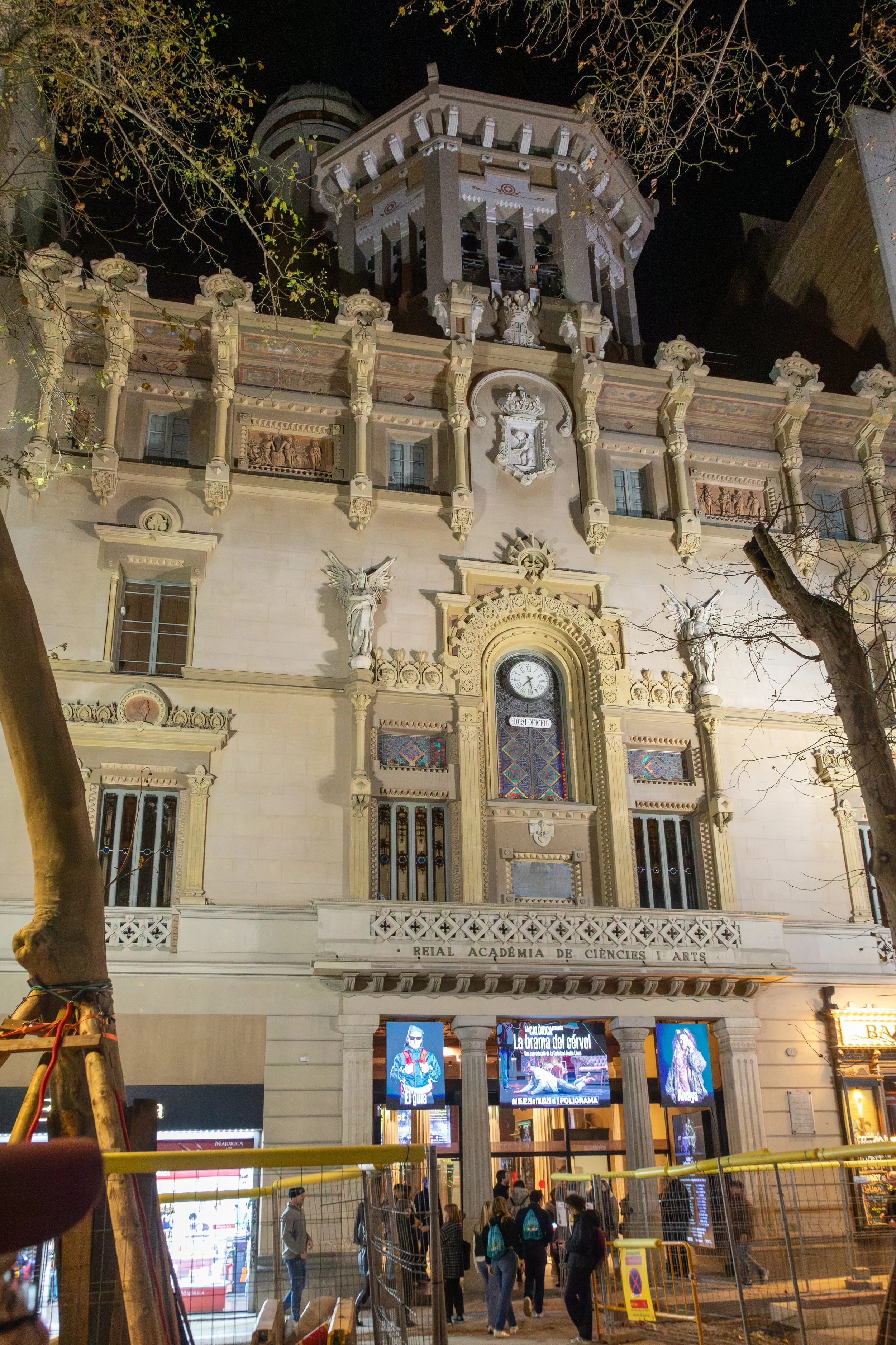  Royal Academy of Sciences and Arts of Barcelona, behind the Rambla construction barriers 