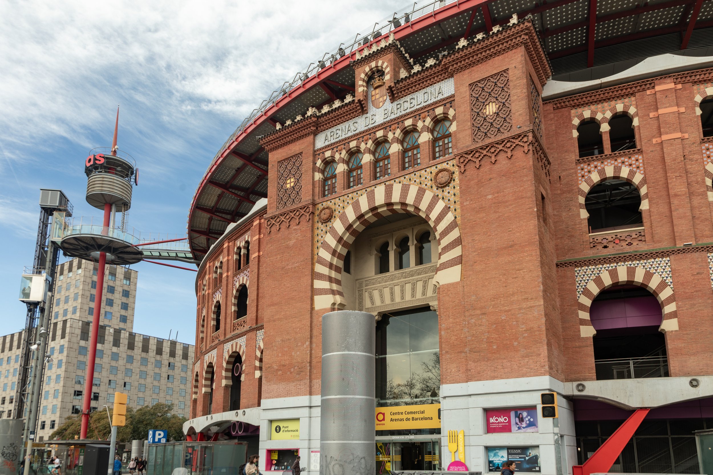 Arenas de Barcelona, a former bullfighting stadium, is now a complex of shops and restaurants with an excellent rooftop 