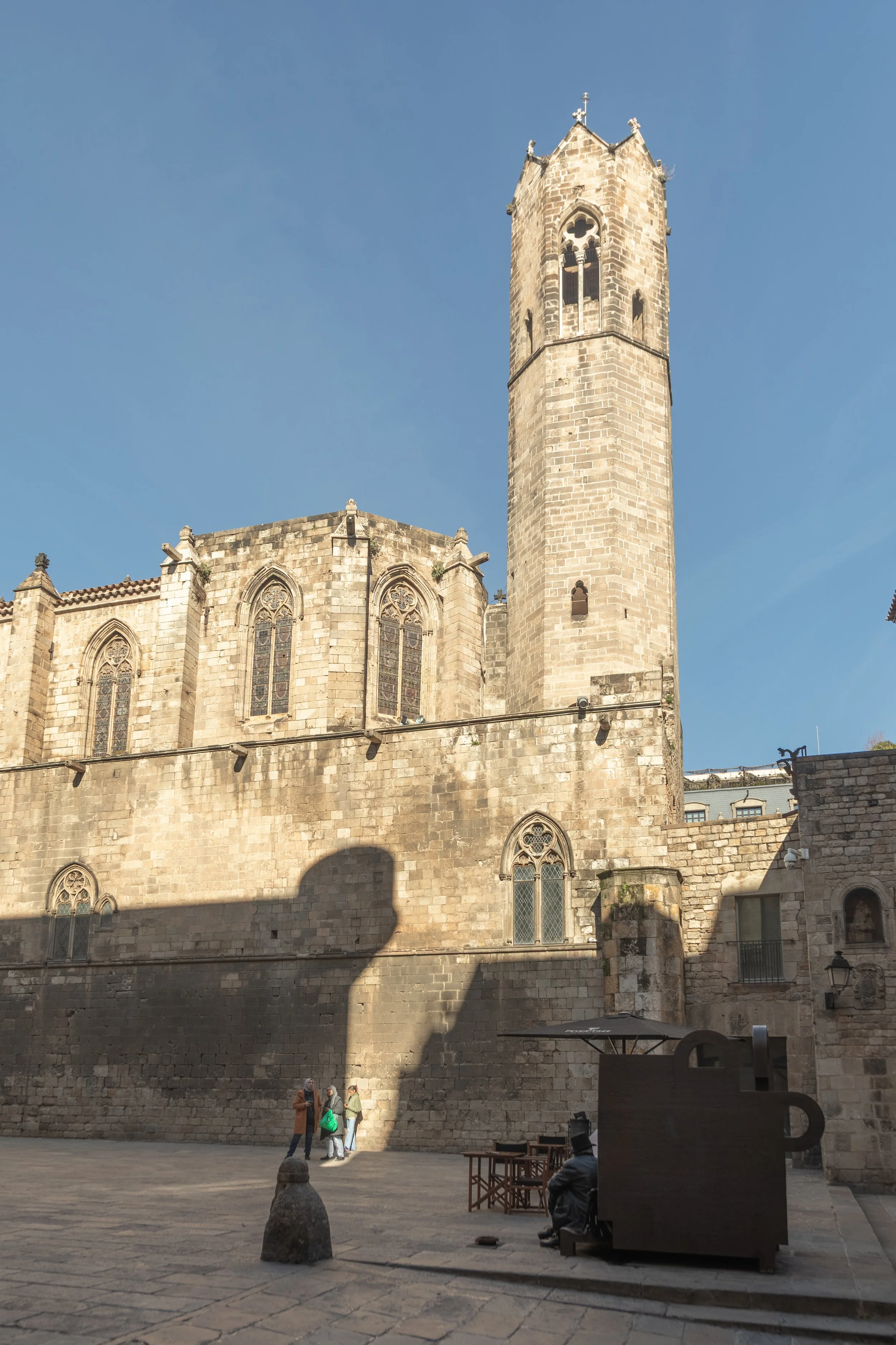  Chapel of Santa Àgata (1302) in Plaça del Rei (King's Square) 