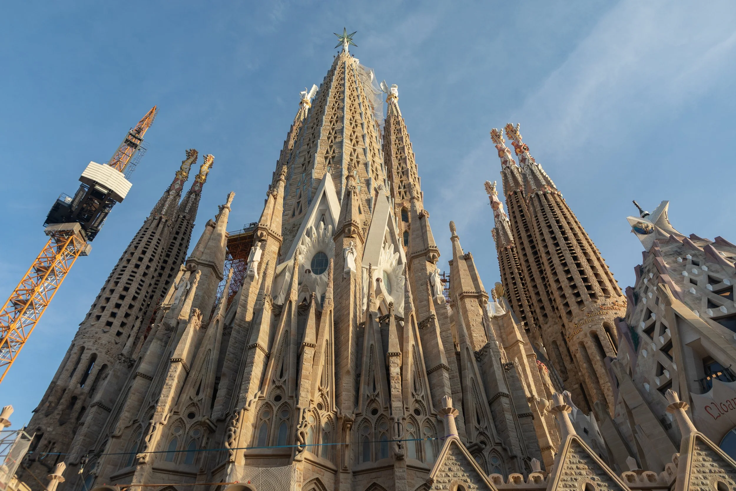  After a brief rest at our hotel, we headed out to the last and most famous Gaudí building,  Sagrada Família  