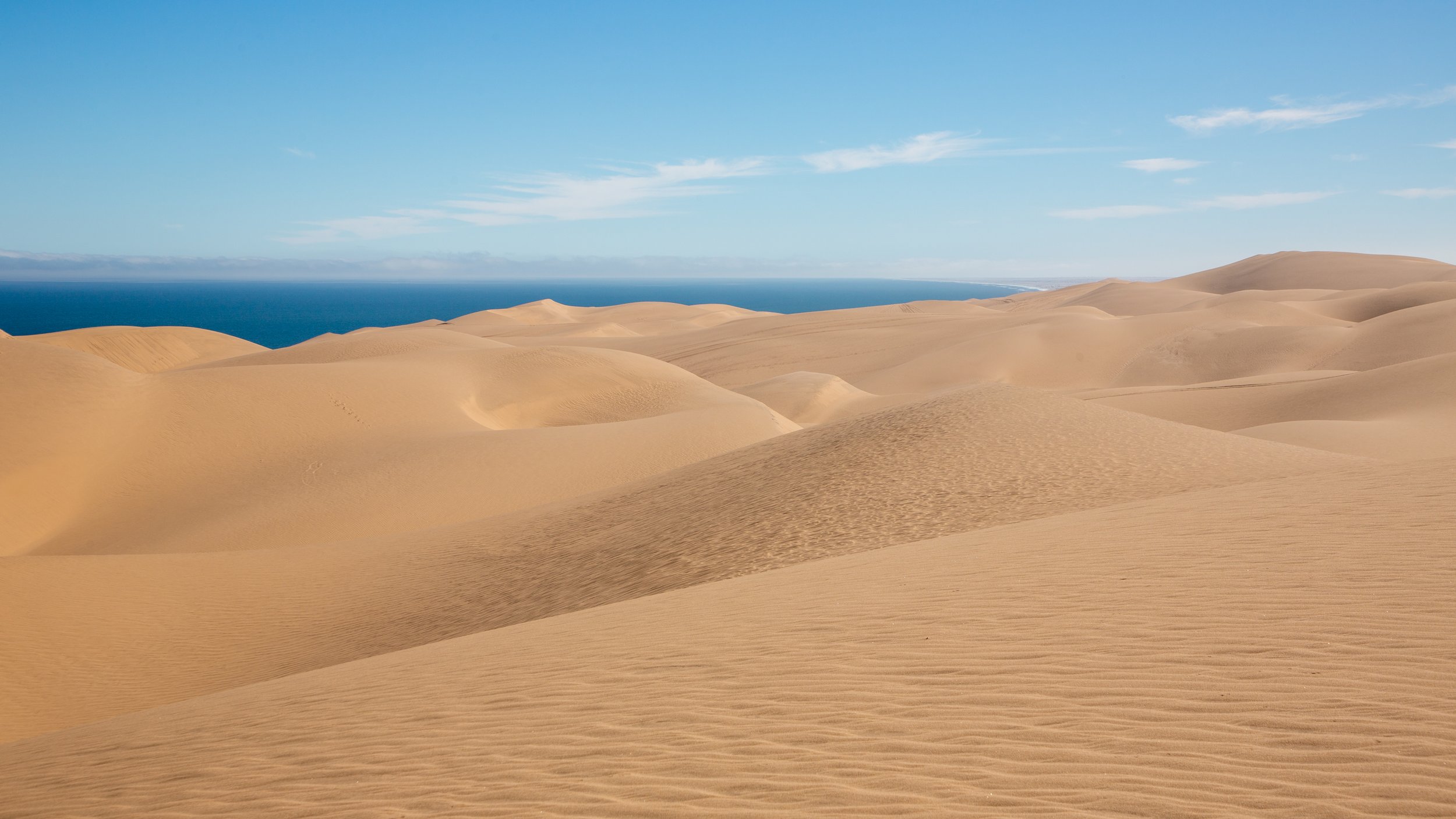  The desert uniquely goes right to the shore, and actually prevented early European colonization, as explorers didn’t think there was anything beyond the vast desert  
