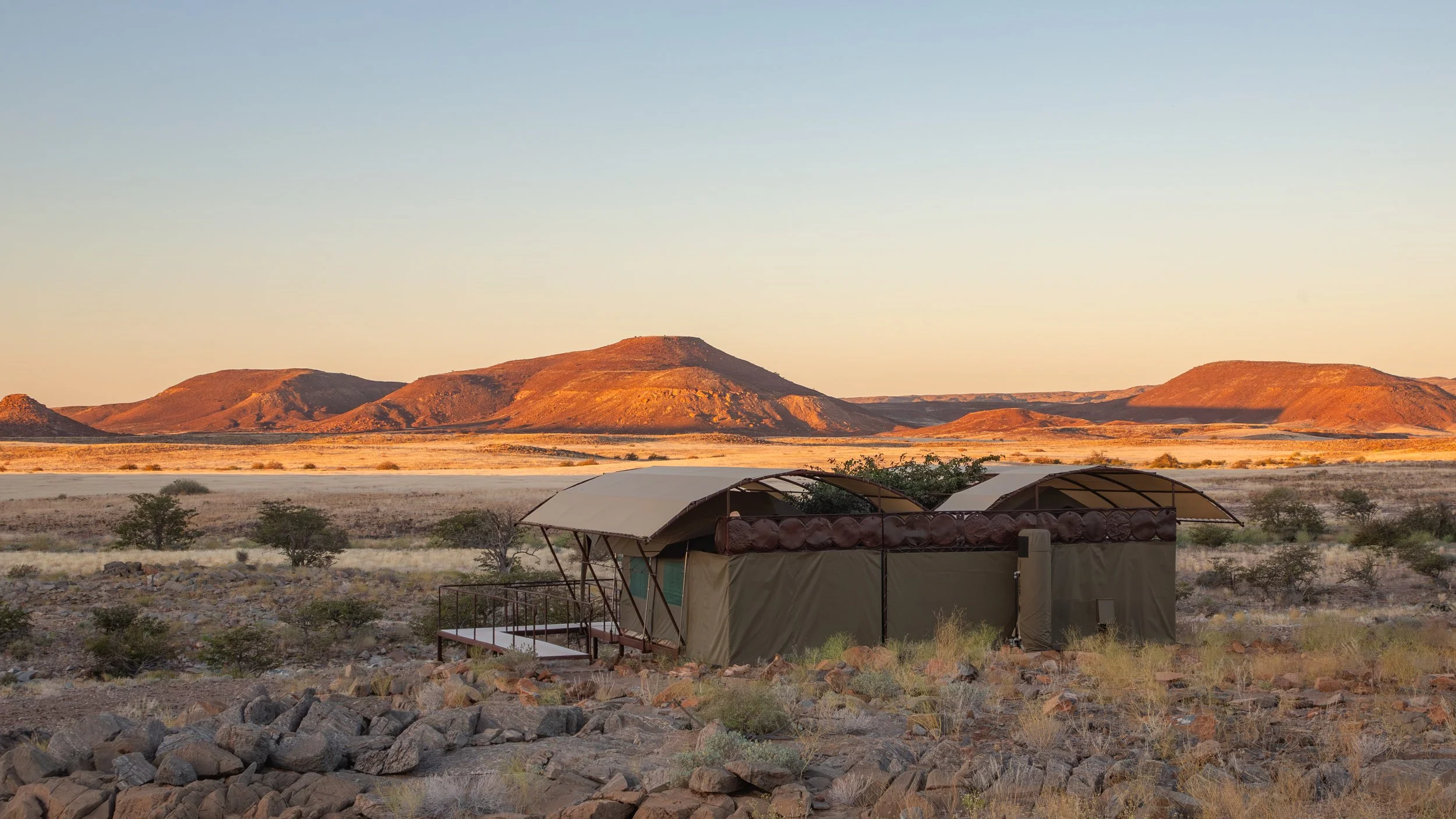  Camp Doros and our luxury tent home for the next two nights 