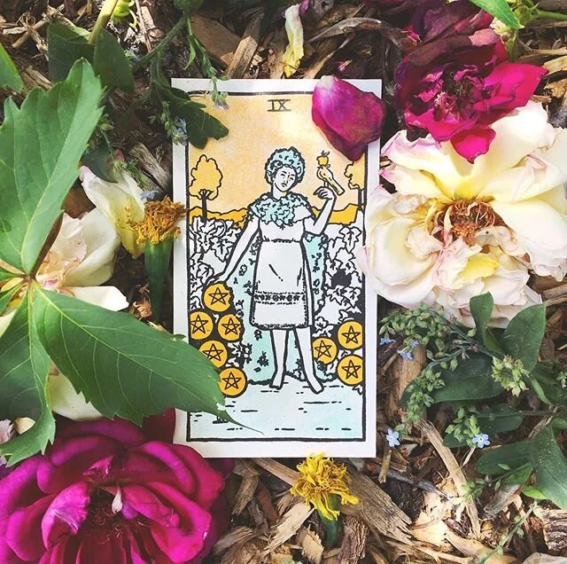 New Midsommar tarot cards have just dropped on Etsy, and will be available on our site soon. Swipe to see them all, but spoilers beware! 🐻🔥 Being able to share our work with you is what helps us have the resources and time to give back to the commu