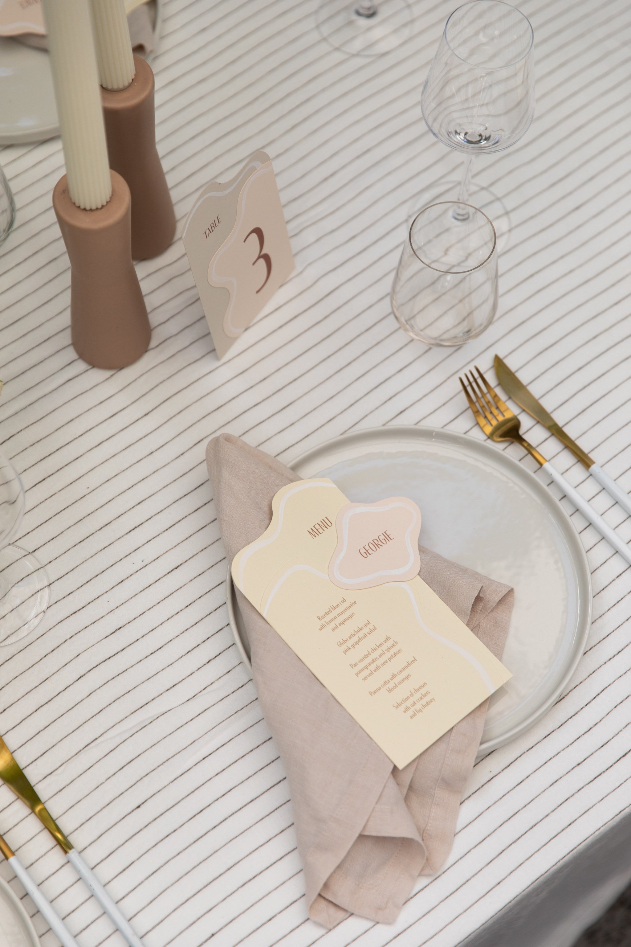 Olive &amp; white pinstripe cloth with nude pink napkins