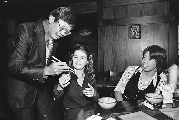 Michael Jang, "Chopsticks", from "The Jangs" series, 1973, gelatin silver print, 11 x 14 inches. Courtesy of the artist and Stephen Wirtz Gallery. 