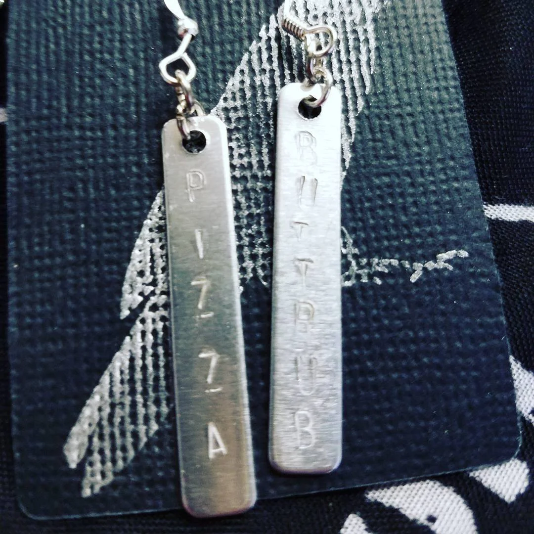 Pizza/Butt Rubs earrings
