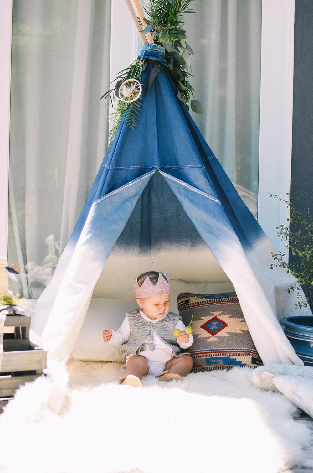 zeke-in-teepee.jpg