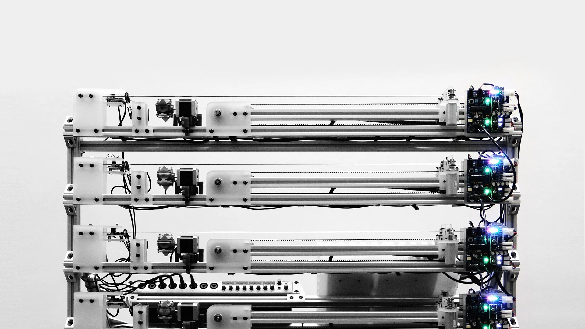mass-mechbass-01.jpg