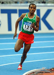 Bekele runs the curve. He is the record holder in 5000m and 10000m.