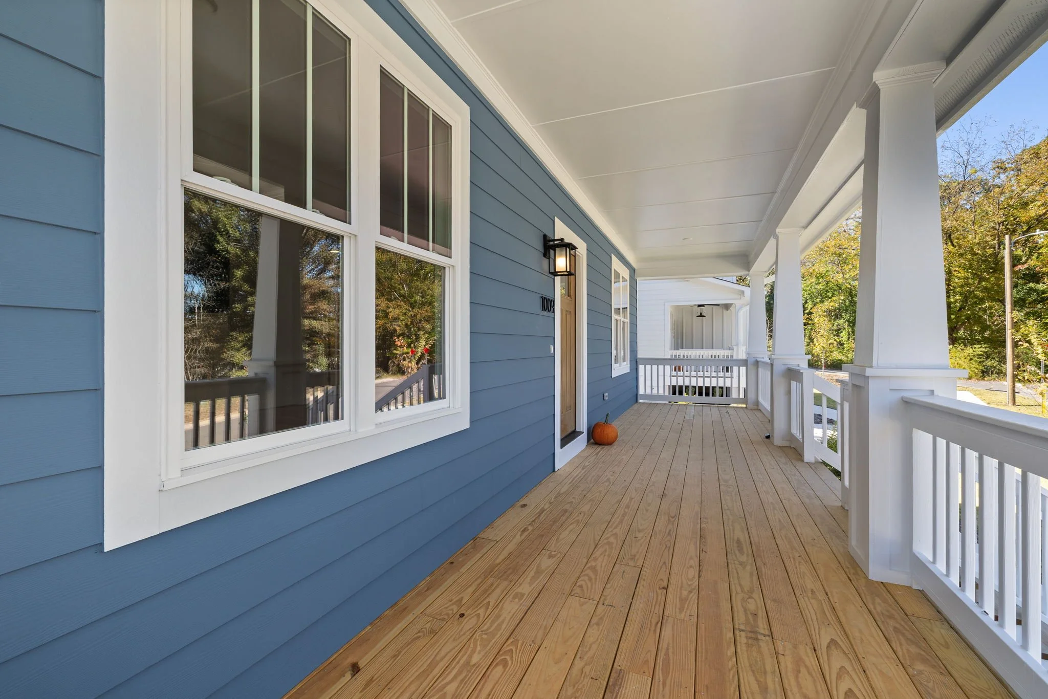 Stratford II Wide Front Porch