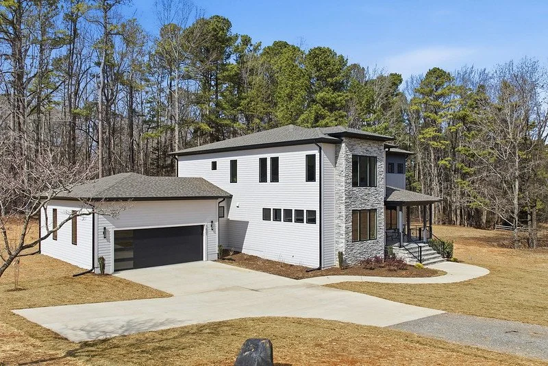 Omstead III Exterior Stone Prairie Contemporary.jpg