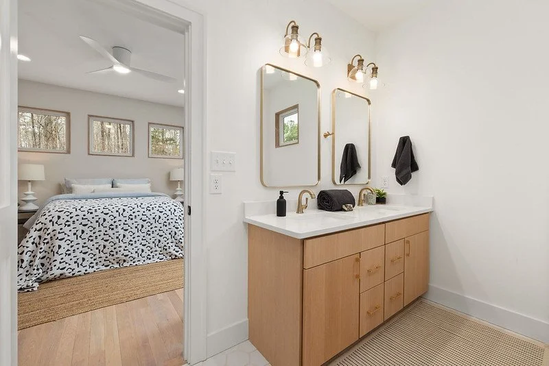 First Floor Full Jack and Jill Bath.jpg