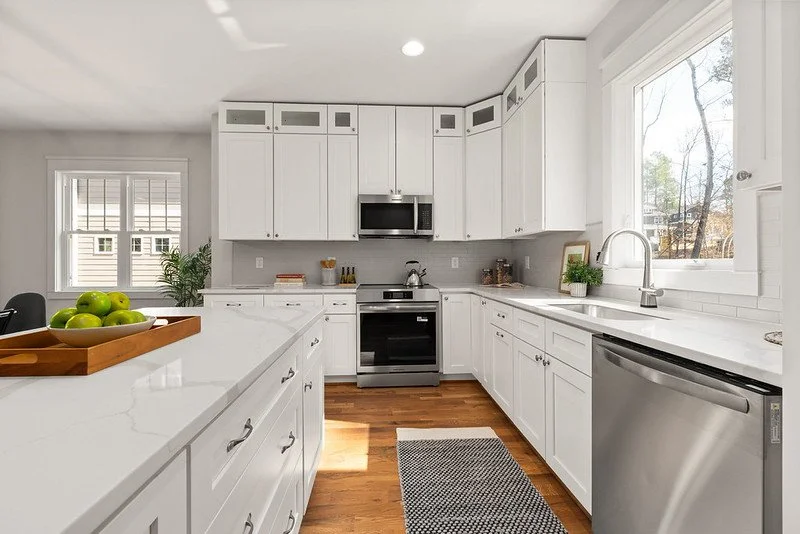 7 Terra Luna Quartz Kitchen.jpg