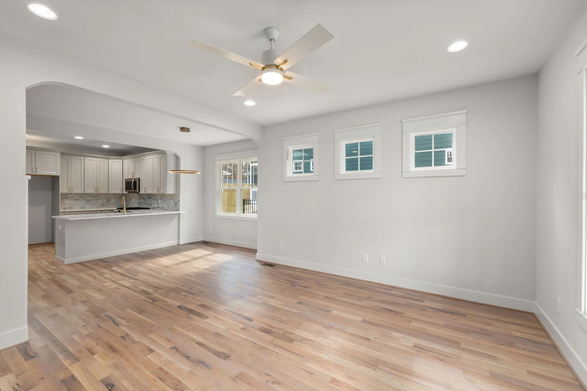 3 Open Concept Natural Light.jpg