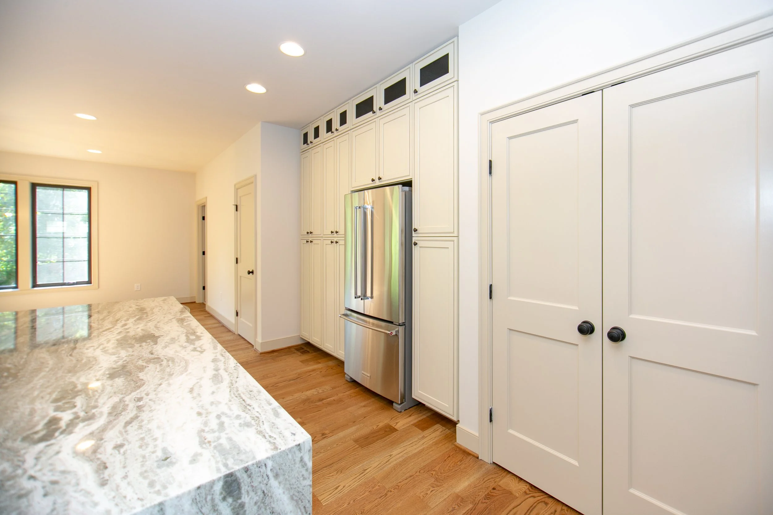 kensington-i-presale-kitchen-built-in-pantry-durham-nc.jpg