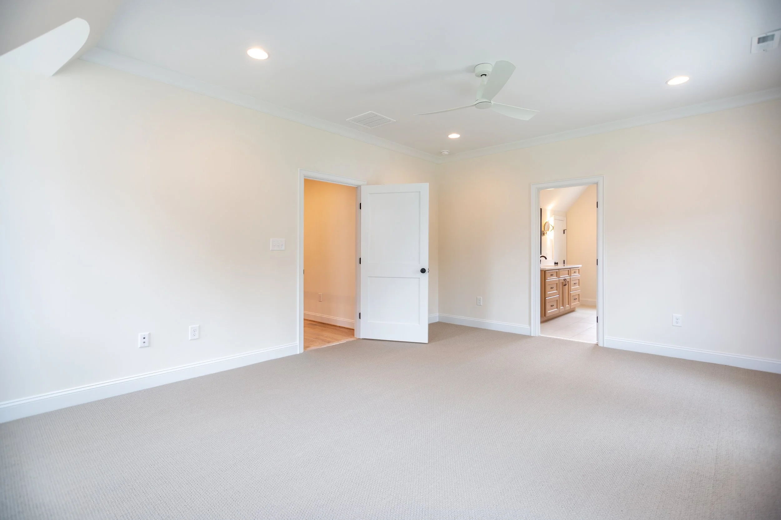 nottingham-i-presale-guest-bedroom-en-suite-durham-nc-27707.jpg
