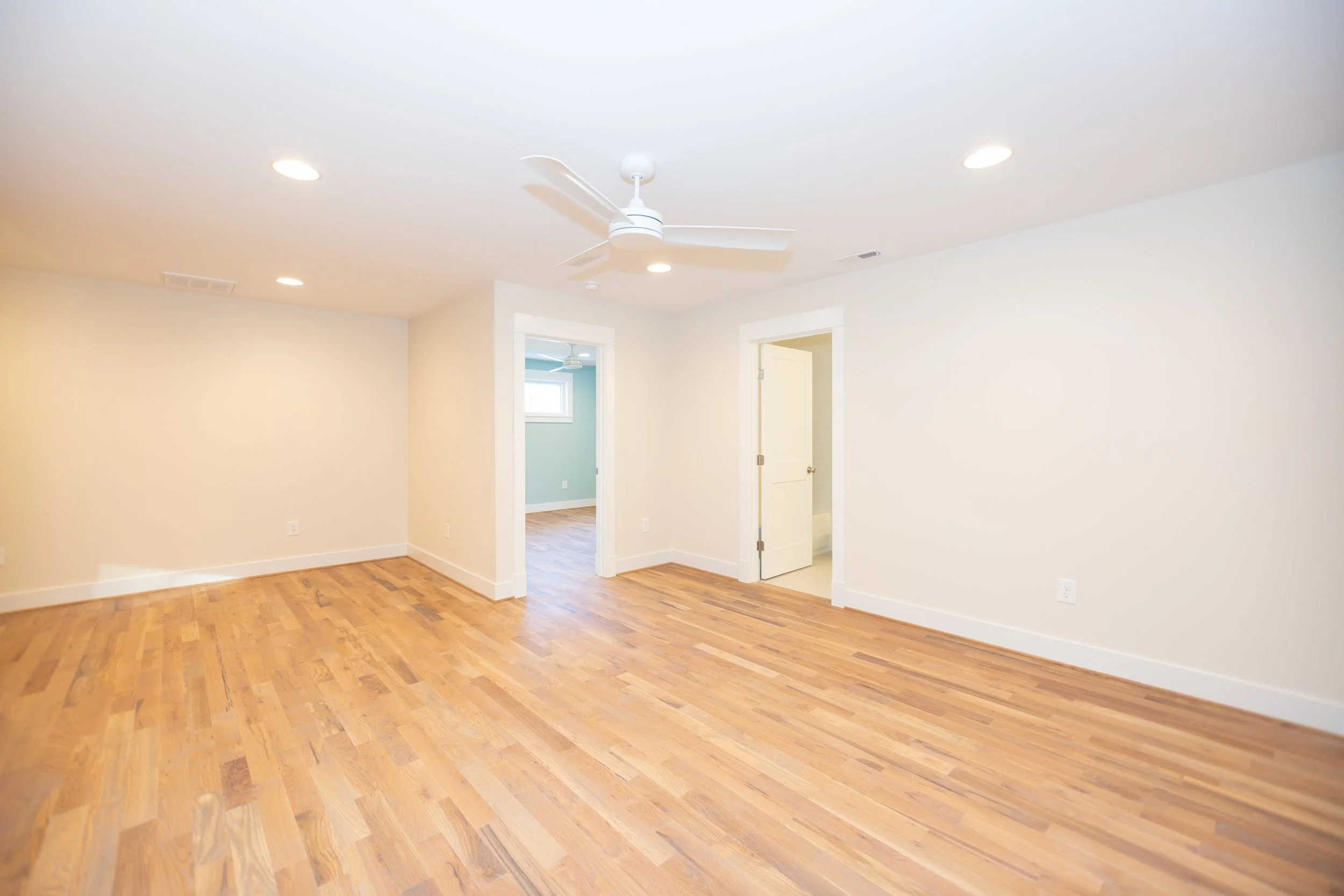 omstead-iii-presale-bonus-room-minutes-to-duke-hospital.jpg