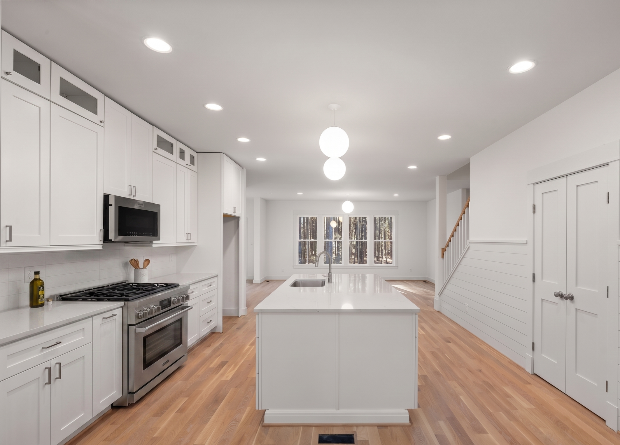 omstead-iii-presale-craftsman-site-built-hardwood-durham-nc.PNG