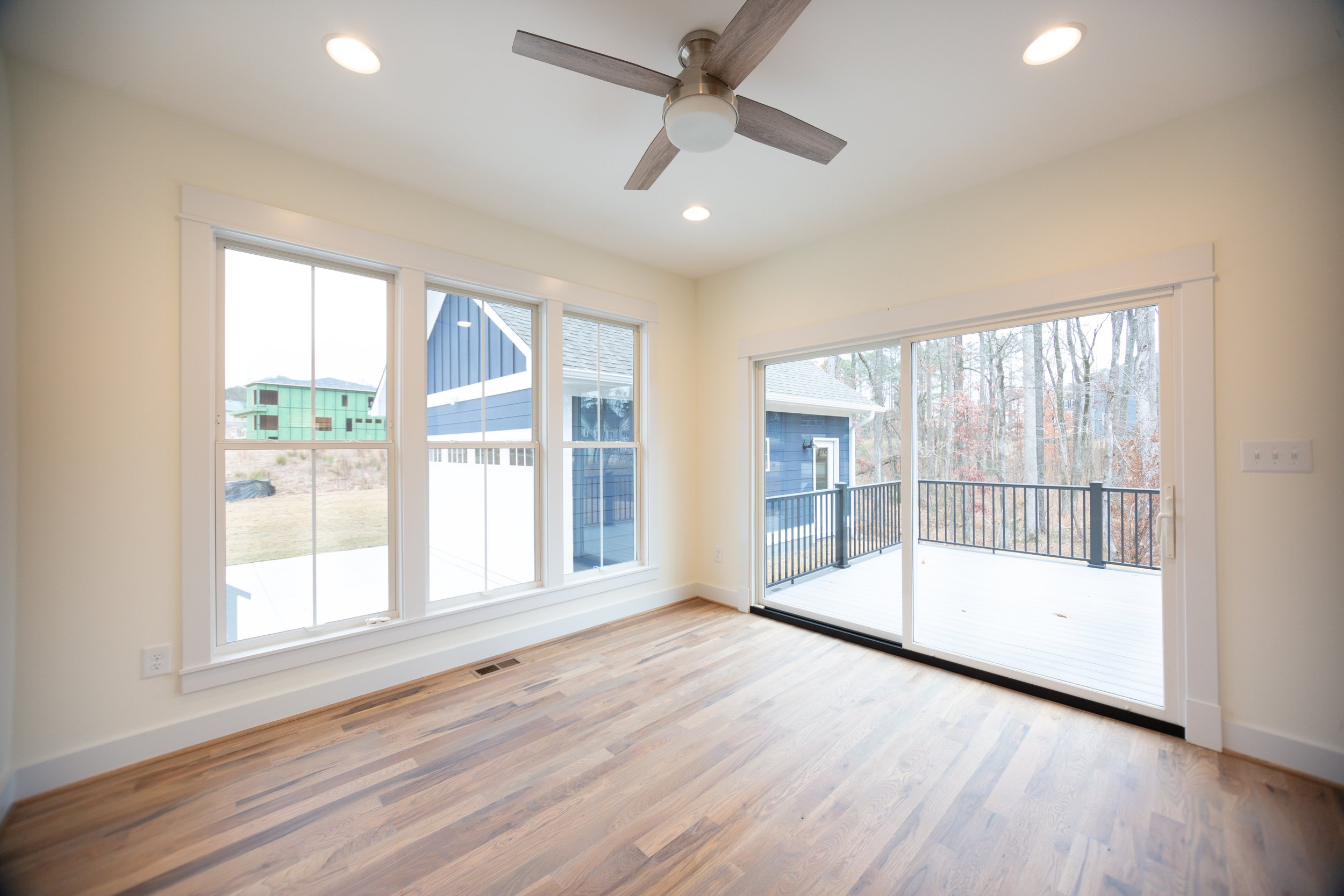 omstead-iii-sunroom-flex-space-minutes-to-downtown-durham.jpg