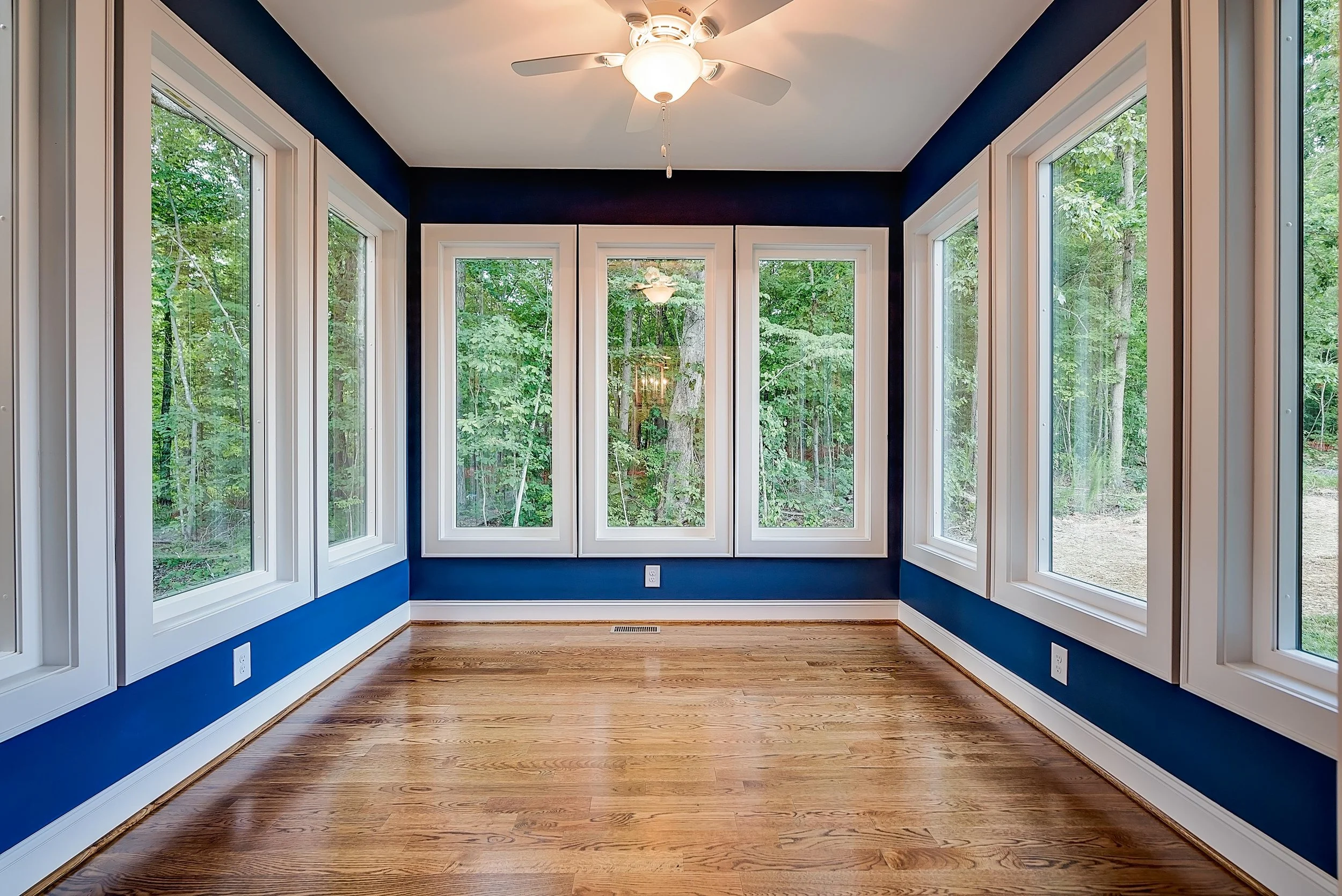 potter-presale-sunroom-aundant-natural-light-durham-nc-27707.jpg