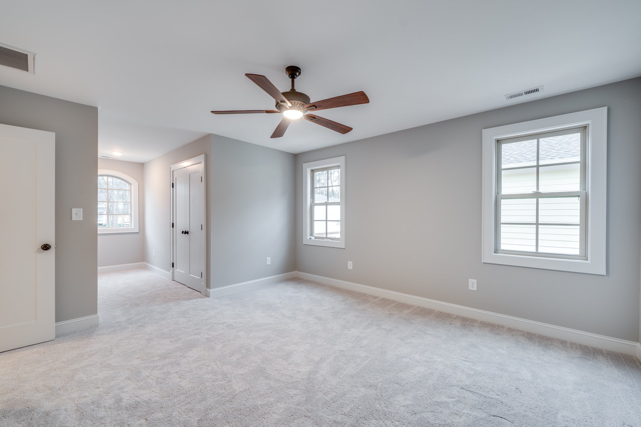 potter-presale-large-secondary-bedrooms-walkable-to-duke.jpg