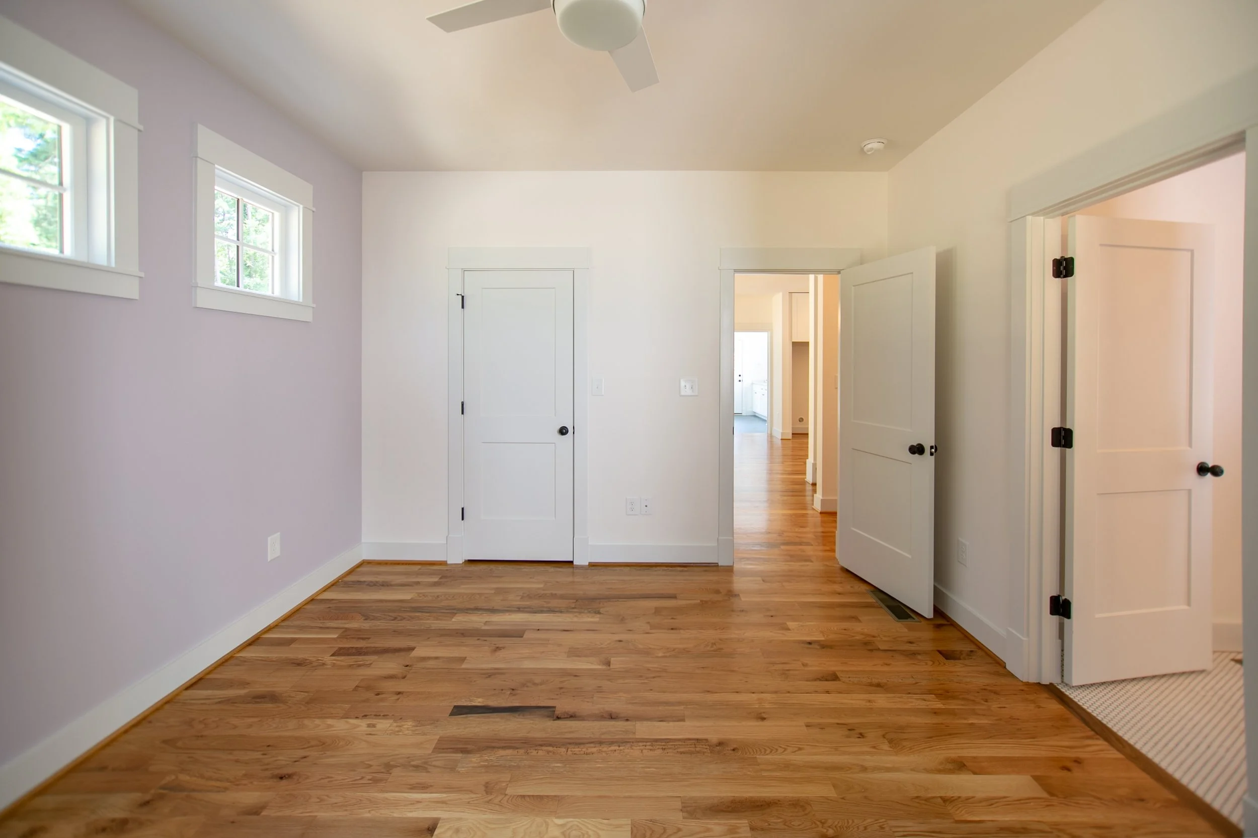 omstead-ii-craftsman-bedroom-solid-core-doors-jack-and-jill-bath-durham.jpg