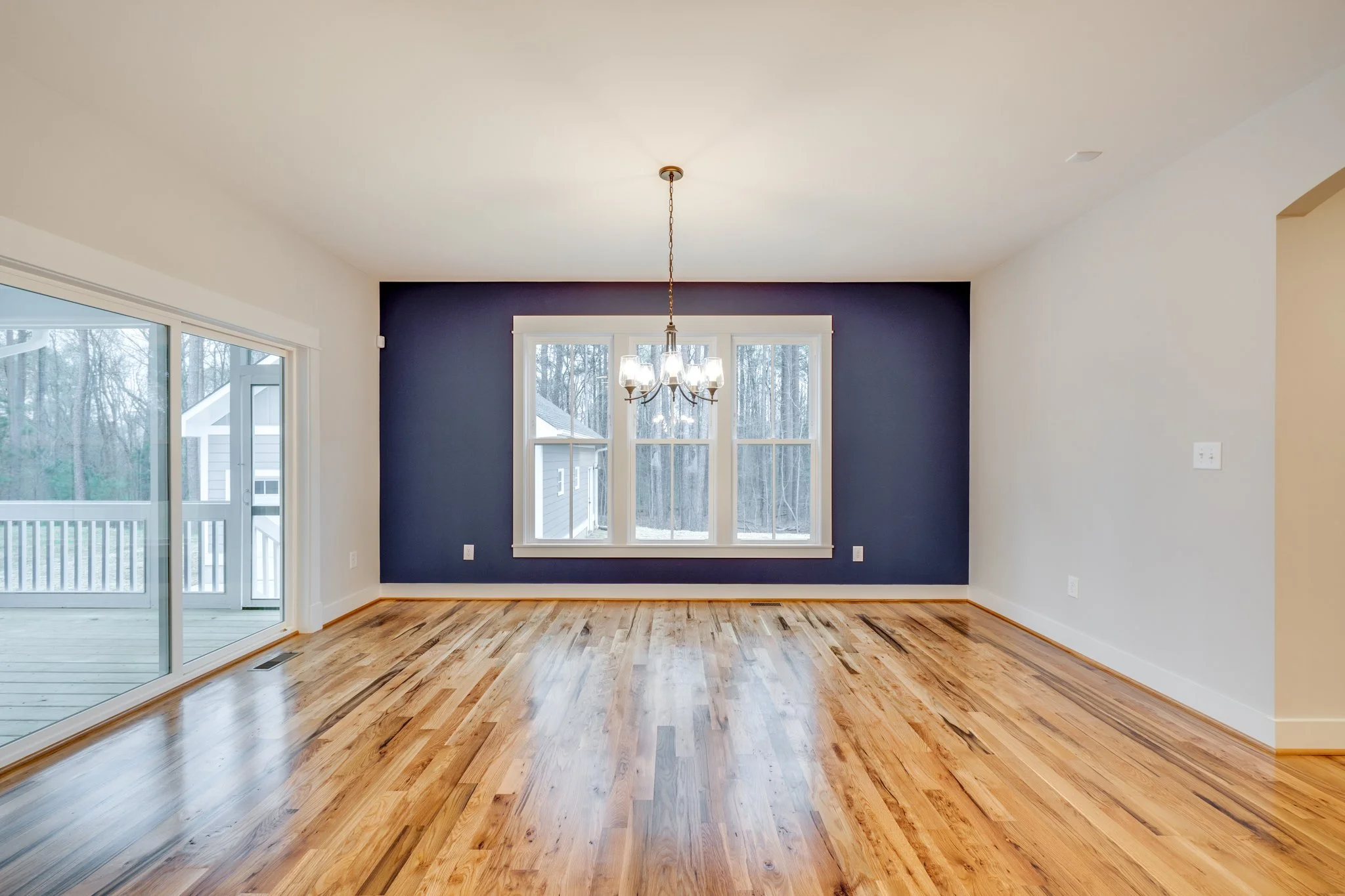 omstead-ii-presale-dining-room-white-oak-floors-near-duke.jpg