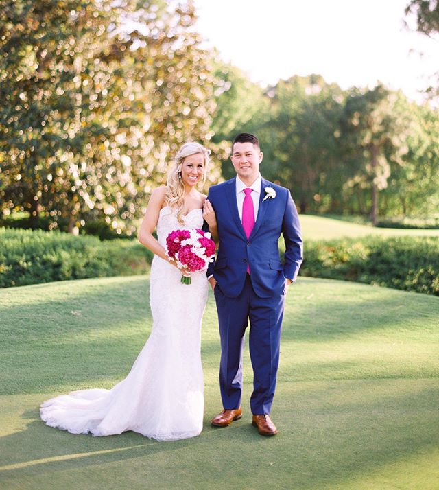 Working on products this week, for my 2018 brides... and it has me reminiscing back to this lovely couple! ❤️❤️❤️ Florals: @floralsbythesea // Planning: @dmweddings30a // Venue: @sandestinwedding 
@katielynn0218