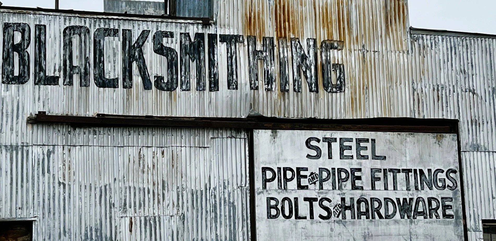 Microfiction, micro-fiction, microfiction, travel, traveling, flashfiction, short story, holiday, vacation, trip, journey, sightseeing, story, storytelling, travelblog, travel blog, slow travel, tourism, tourist, food, foodie, art, assemblage art.