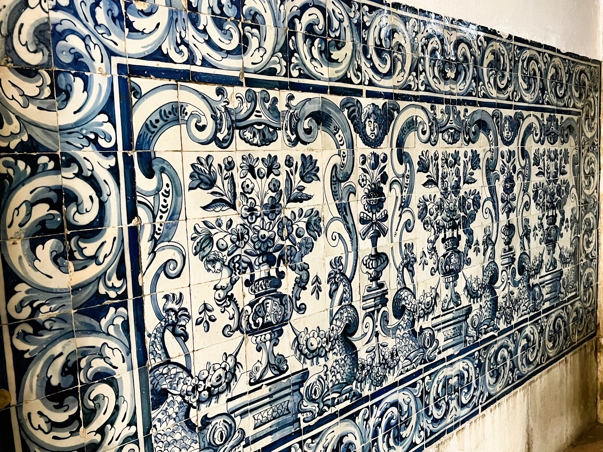 Microfiction, micro-fiction, travel, traveling, flashfiction, short story, holiday, vacation, journey, sightseeing, story, storytelling, travelblog, slow travel, tourism, tourist, food, foodie, art, assemblage art.