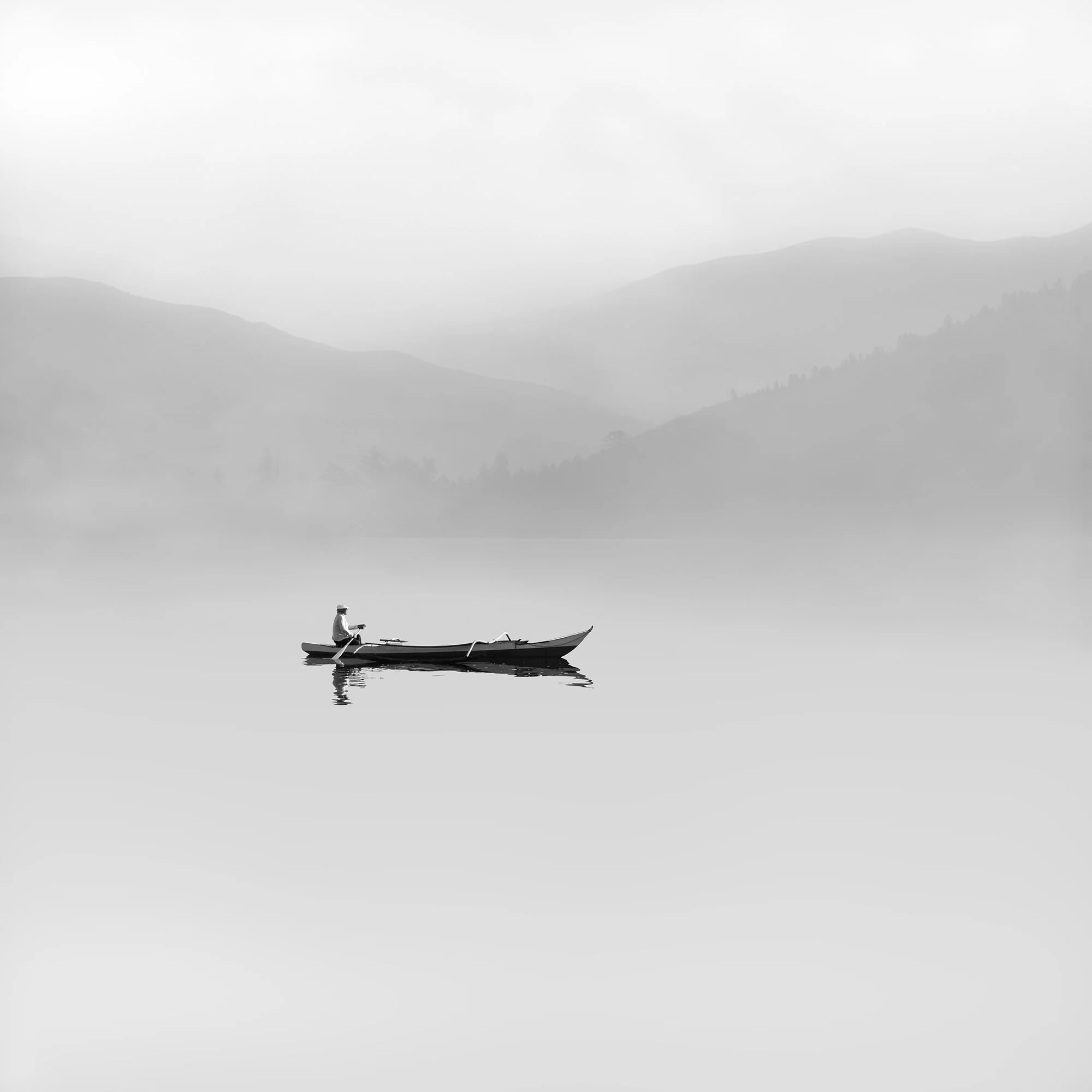 020_Water-series_#10_Lago-Maggiore_©AndySotiriou2018.jpg