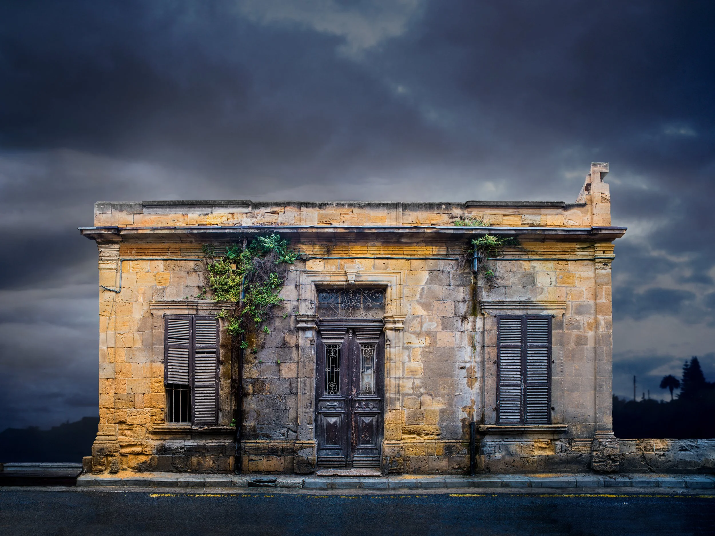 140_Lone_building_25_1789to94_©Andy_Sotiriou2016.jpg