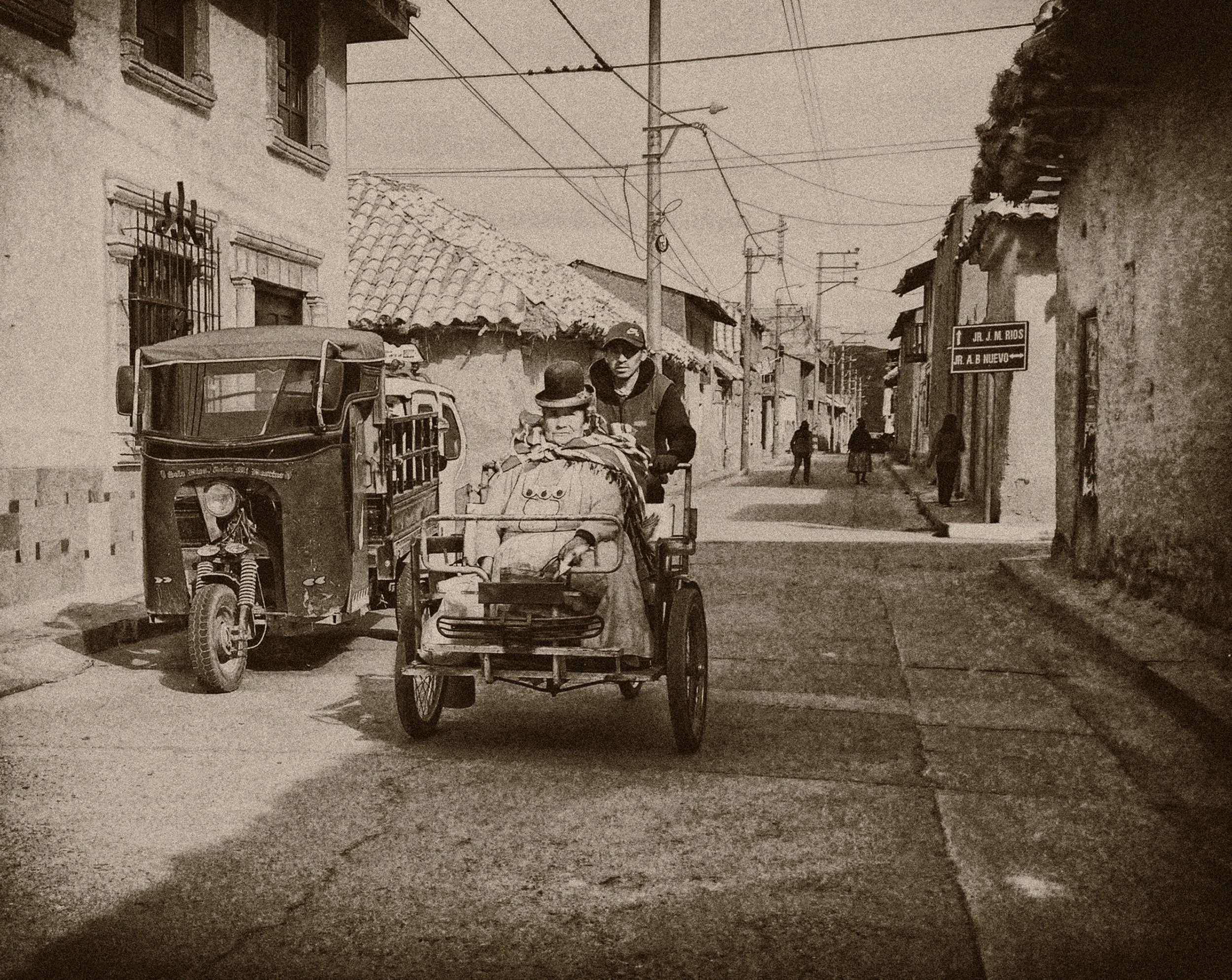 285_1090059_Street scene_Lampa_150x188.jpg