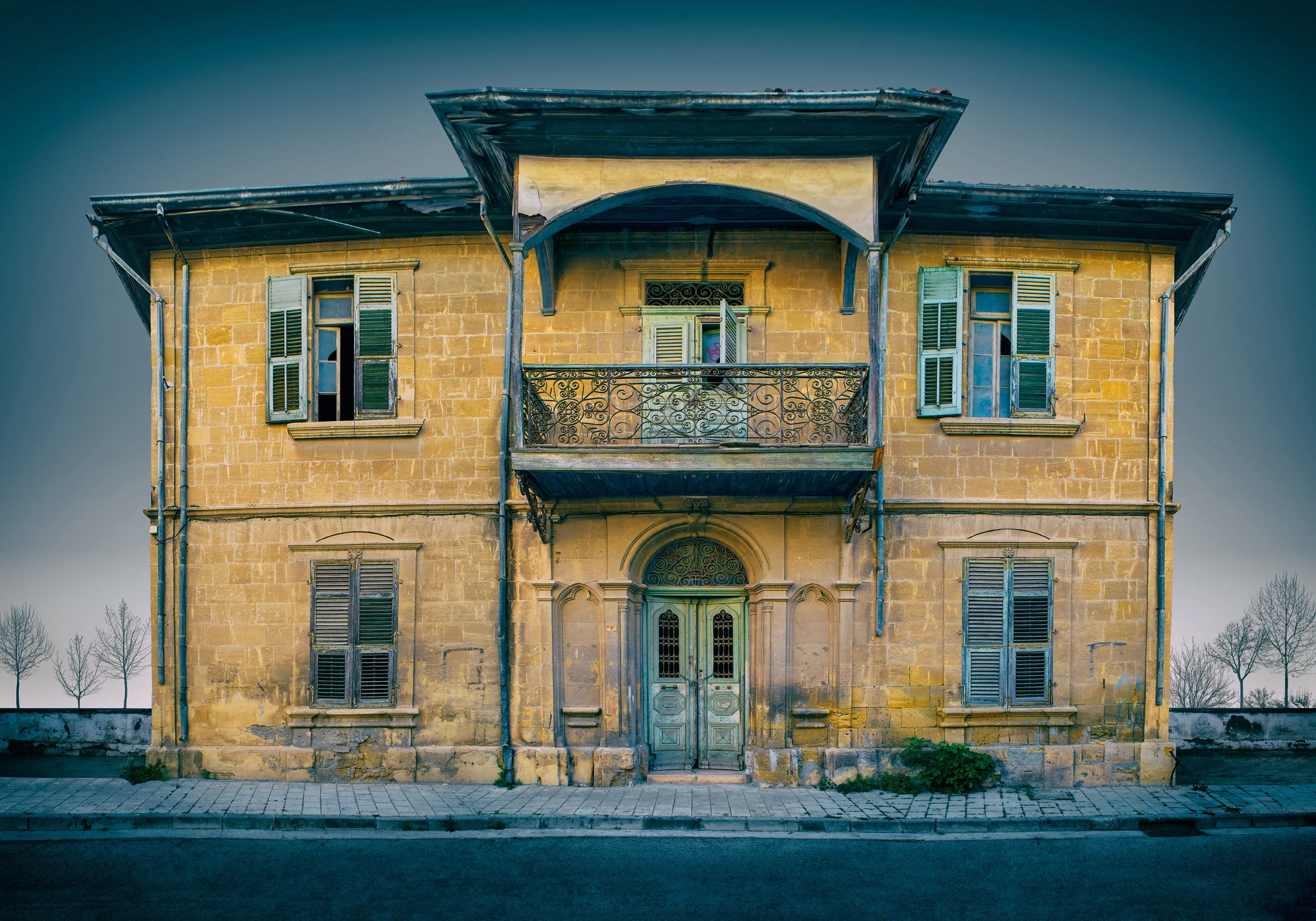 320_Lone_building_15_Nicosia_DSC1329_©AndySotiriou2022.jpg