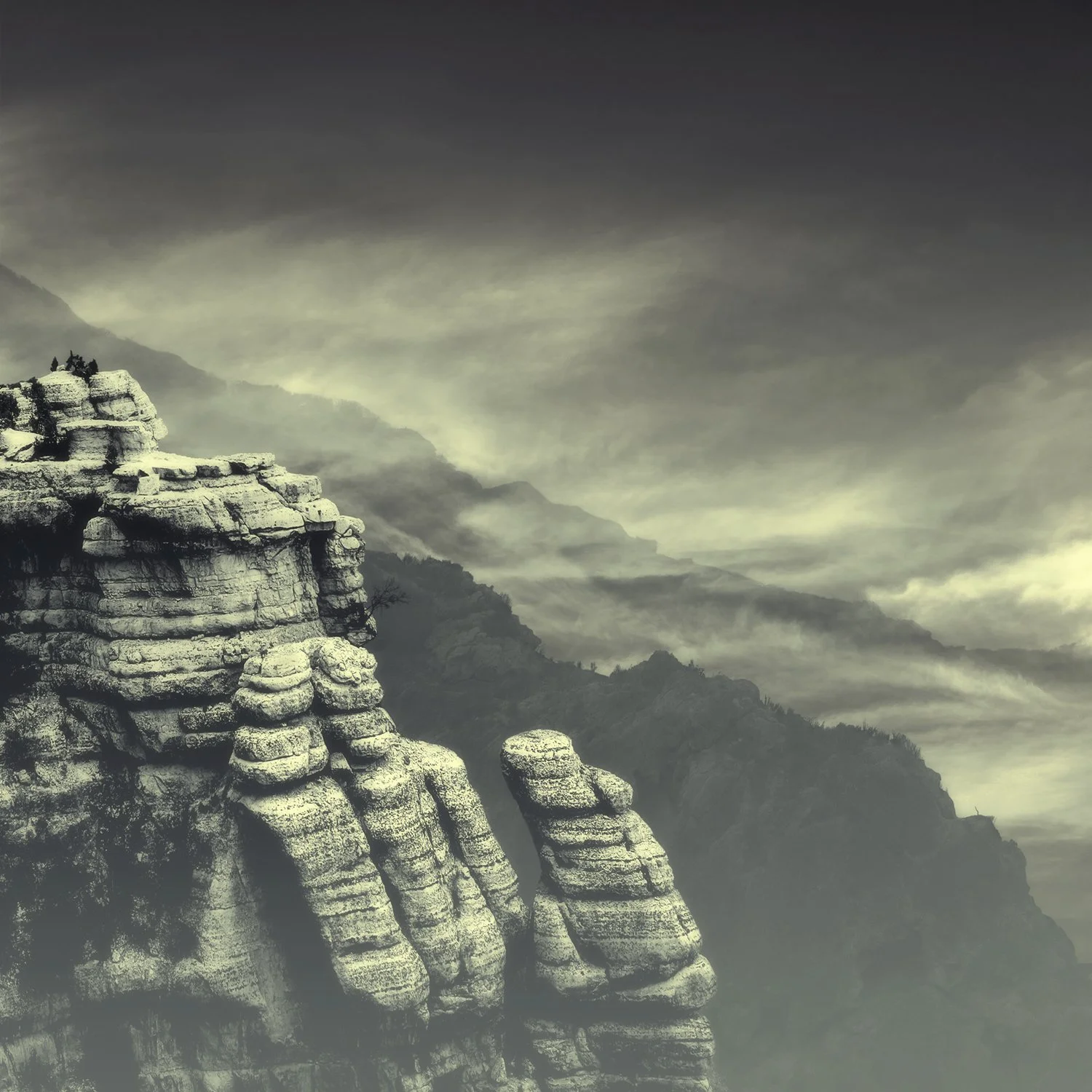 111_Mist-series_05_Grand-Canyon_5787_v2_©AndySotiriou2021.jpg